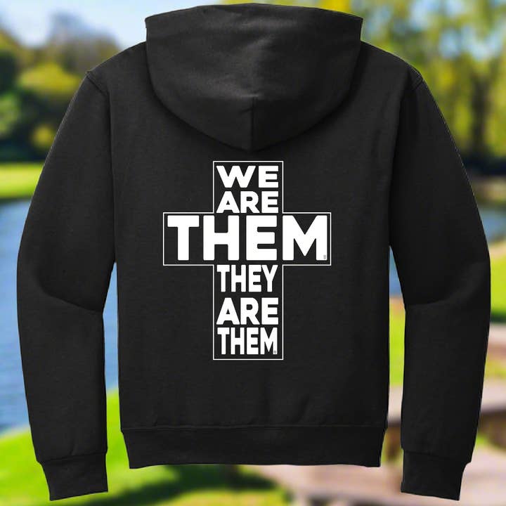 Nous sommes eux, ils sont eux - Sweat à capuche Empowerment Cross pour la vente par Hey Transfers