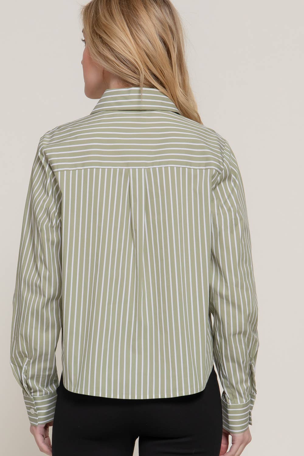 Active Basic | Active USA – wholesale Buttoned-down shirt – Women's – Long Sleeve Button Down Stripe Poplin Shirt13