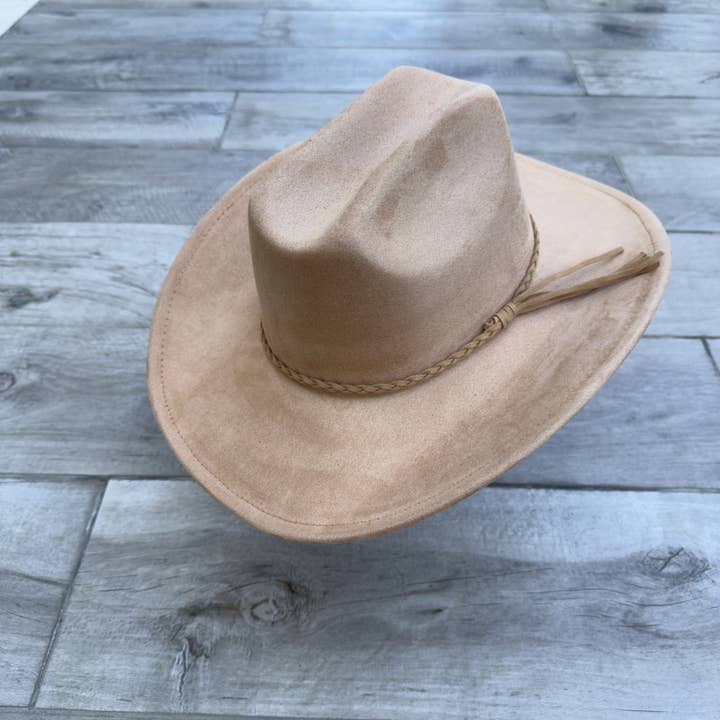 Queens INC - Wholesale Cowboy Hat - Women's - π€ Vegan Suede Cattleman Cowboy Hat W/ Suede Hat Band 3
