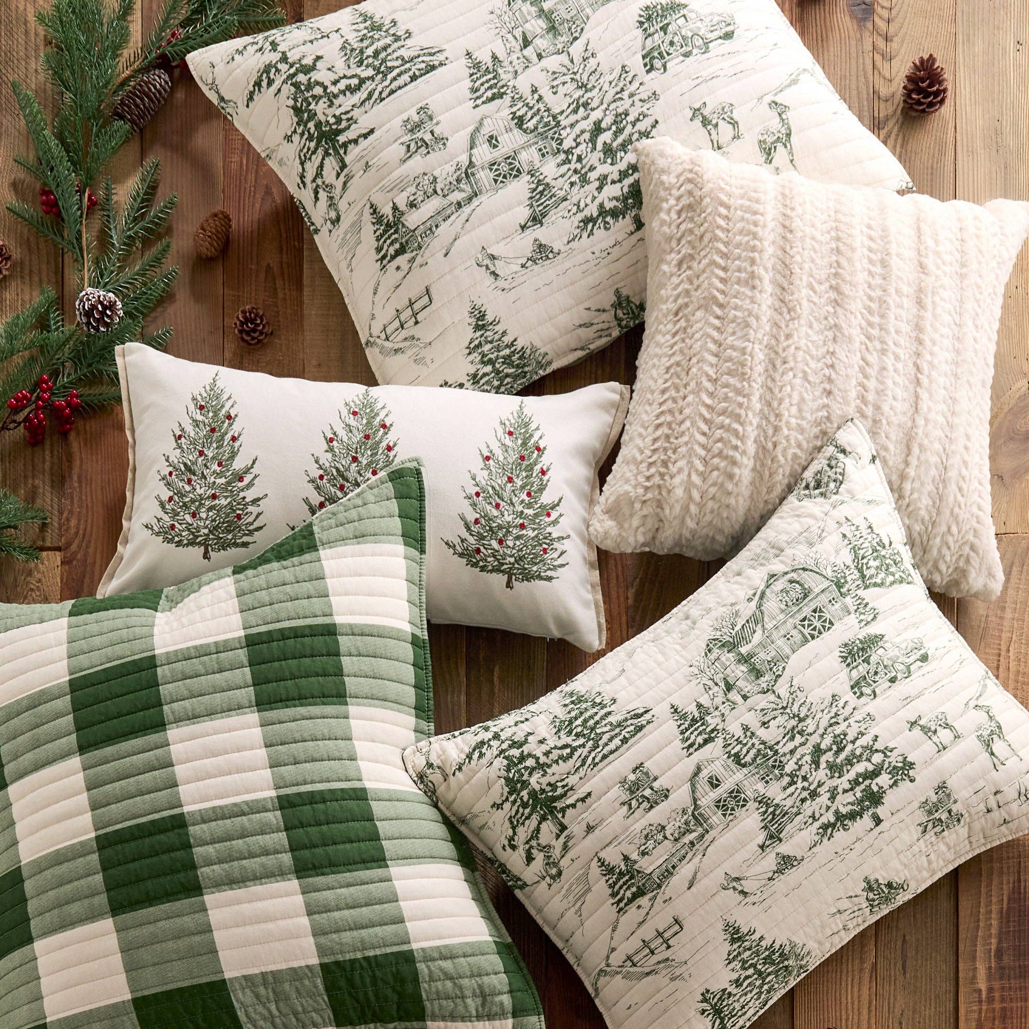 Levtex Home - Wholesale Bedding Set - Winter Sleigh Ride Quilt Set6