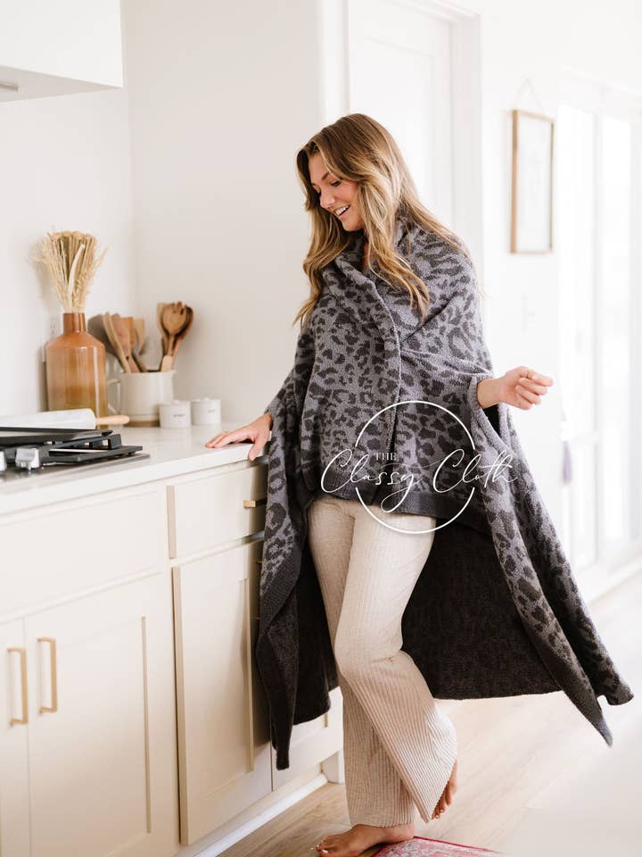 The Classy Cloth WS - Wholesale Cardigan - Women's - Luxe Wearable Blanket - Grey Leopard RTS3