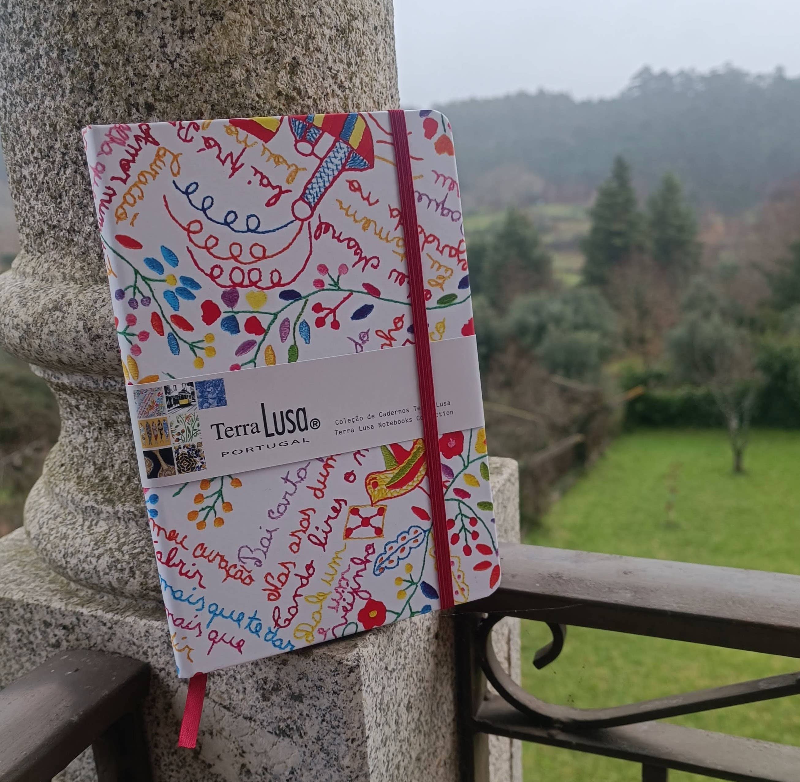 Terra Lusa - Wholesale Notebook - Valentine Scarf Notebook1