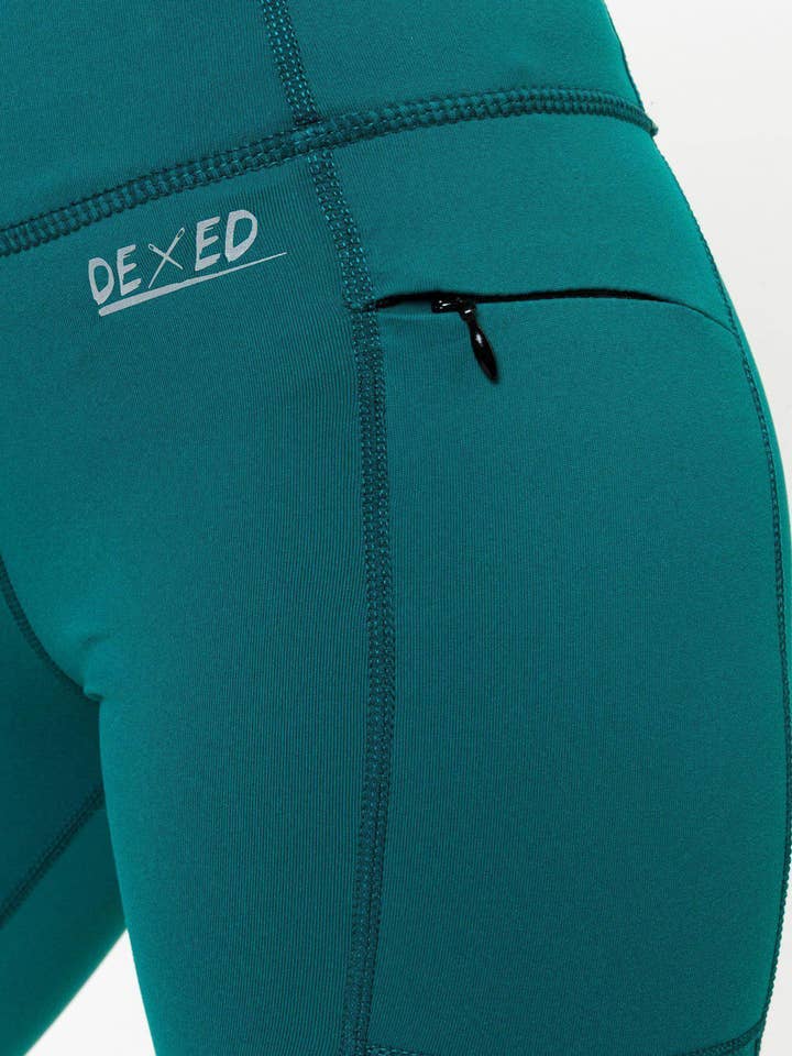 Complete Sport Leggings Set | Genesis Emerald Green Bra for wholesale by Dexed