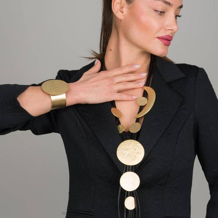 Zeydor Accessories - Wholesale Jewelry Set - ZeyDor Gold Design Necklace Set