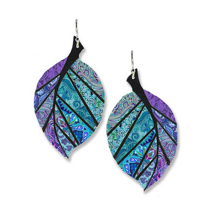 Brinco Folha Grande Tapeçaria Azul EA73 por atacado de ARTISTA