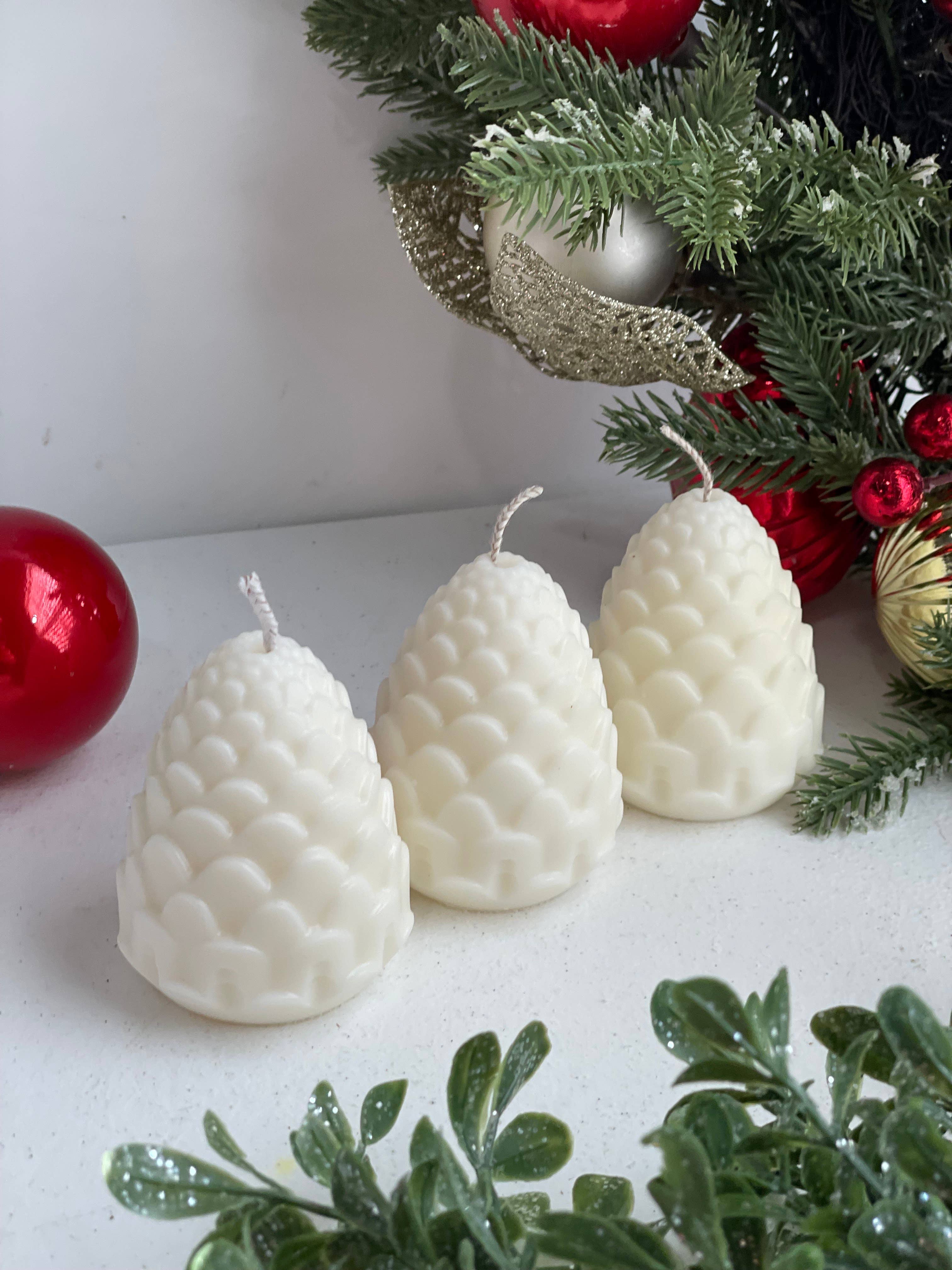 Akivodu Candles – wholesale Novelty candle – Christmas Pine Candle: Multiple Holiday Scents 3