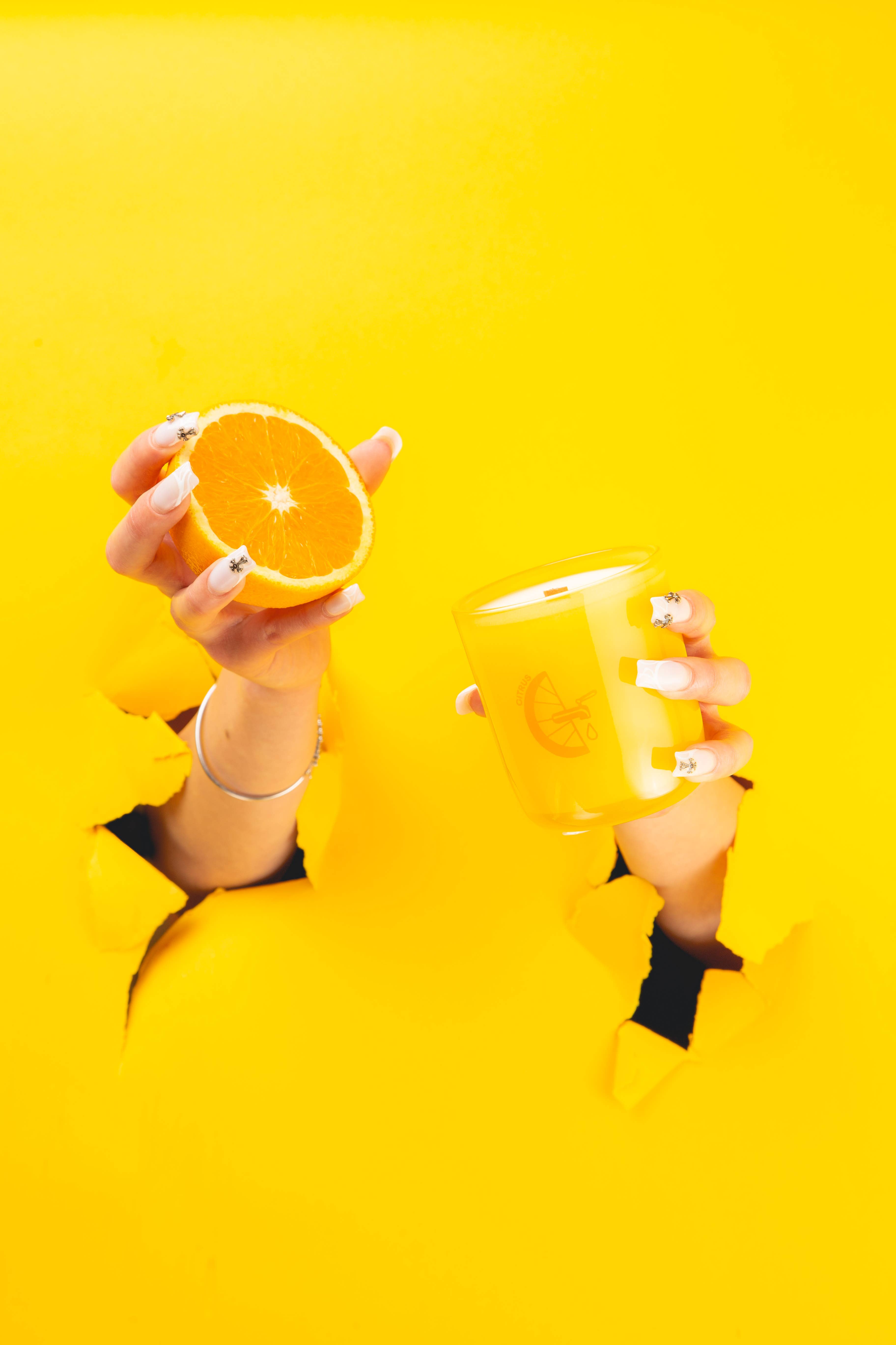 Milk Jar Candle Co. - Vente Bougie en bocal - Bougie à l’huile essentielle Citrus et cire soja noix de coco 226 g5