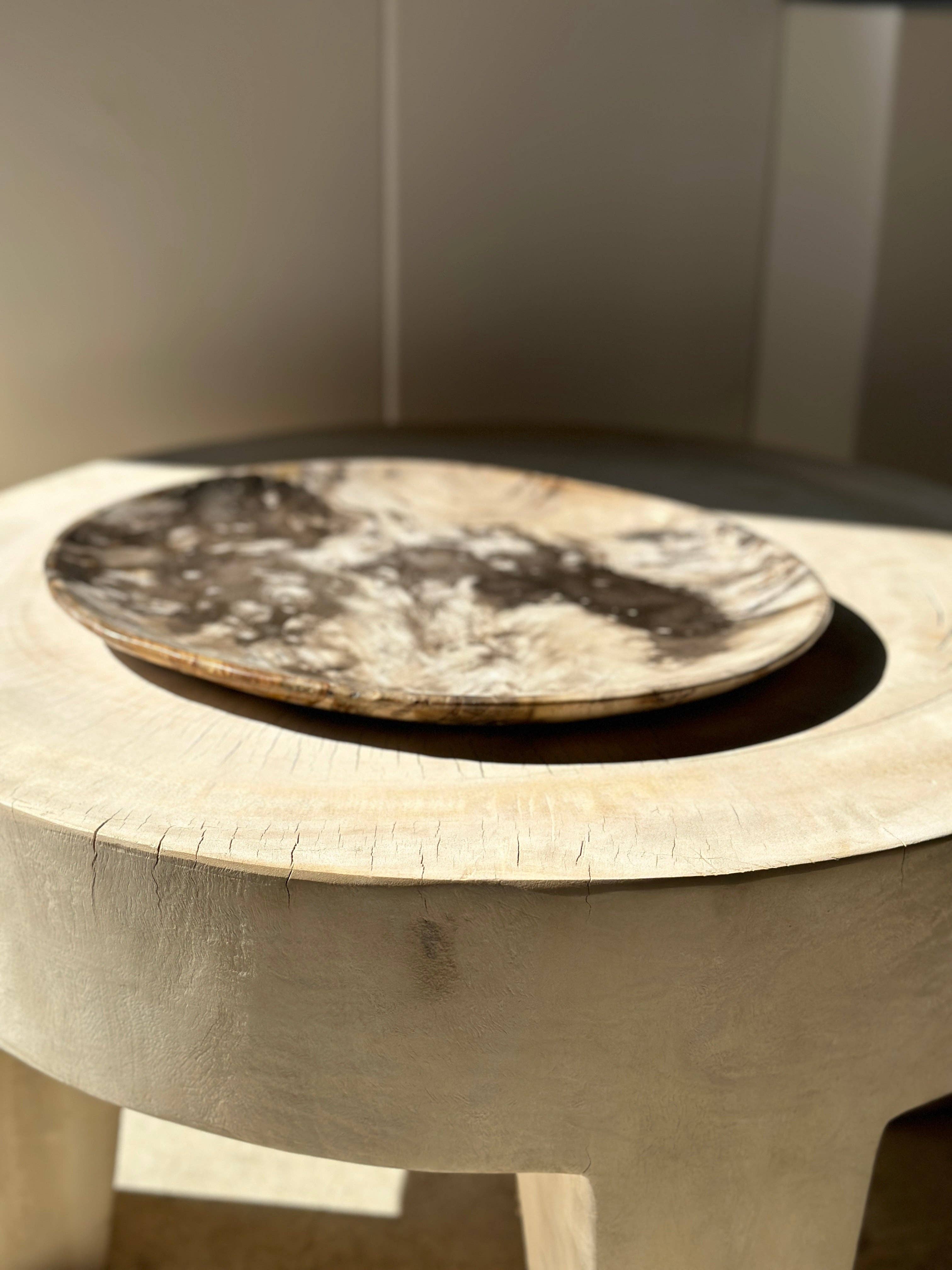 Office Objets - Vente Assiettes/plats/bols de décoration - Très grand vide poche ou plat en bois pétrifié40