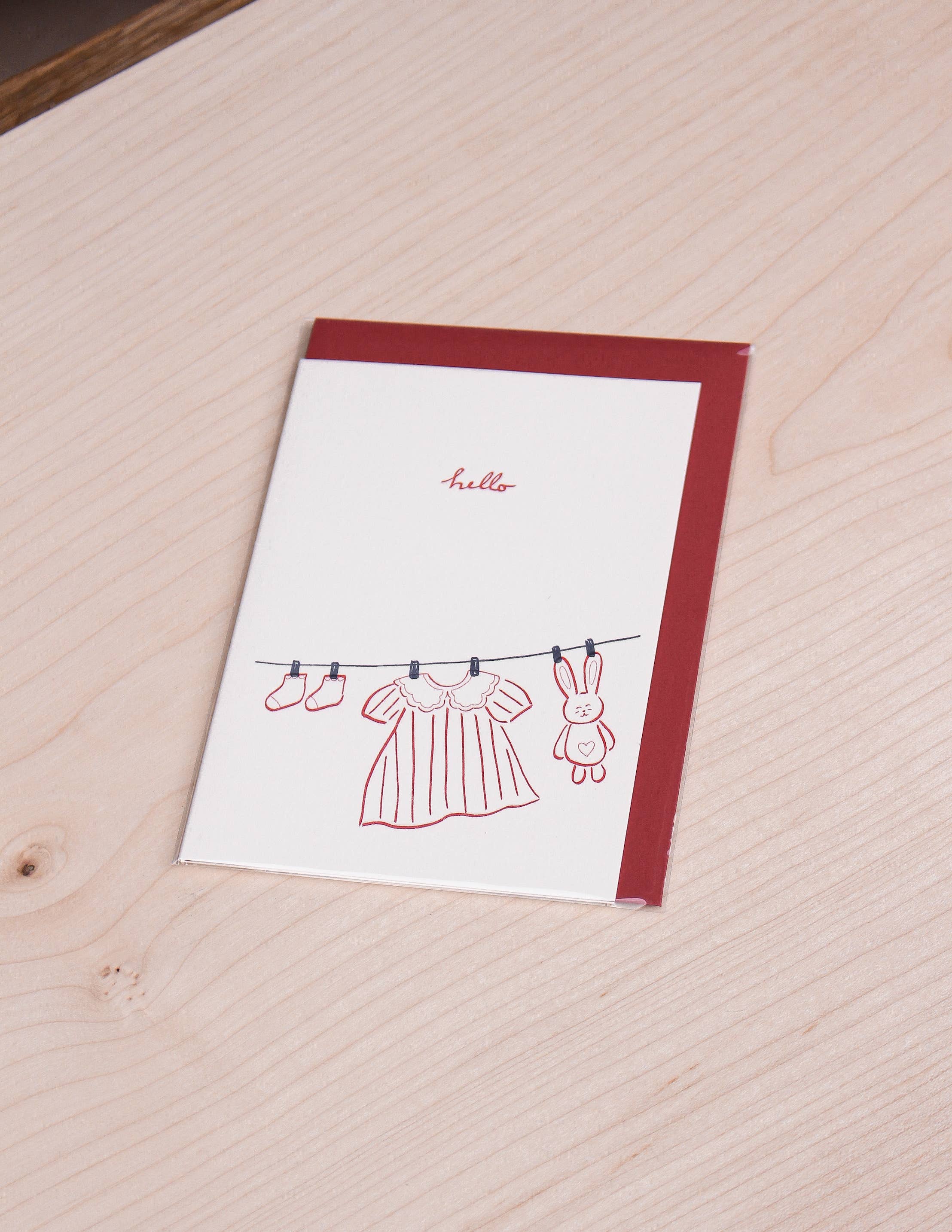 L'Atelier Samedi - Wholesale Baby Announcement Card - Folded card 'hello' (Risograph) | Card for the birth of a girl1