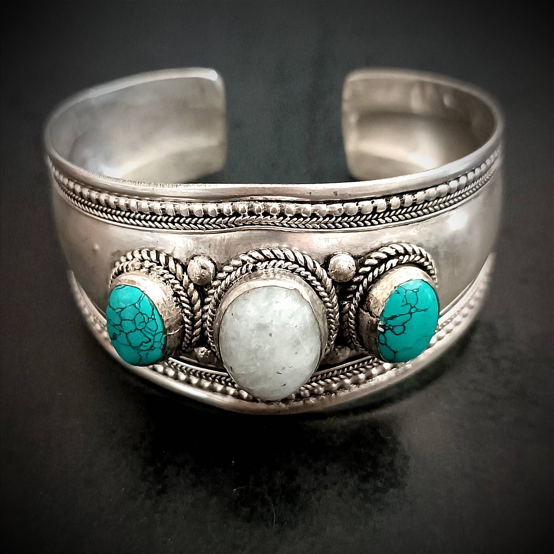 Unique Brand – wholesale Manschettarmband – Tibetansk Kalai Armband9