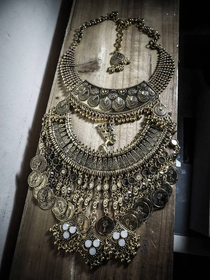 Pharaoh boho chic gold breastplate necklace for wholesale by Wonderlandmc