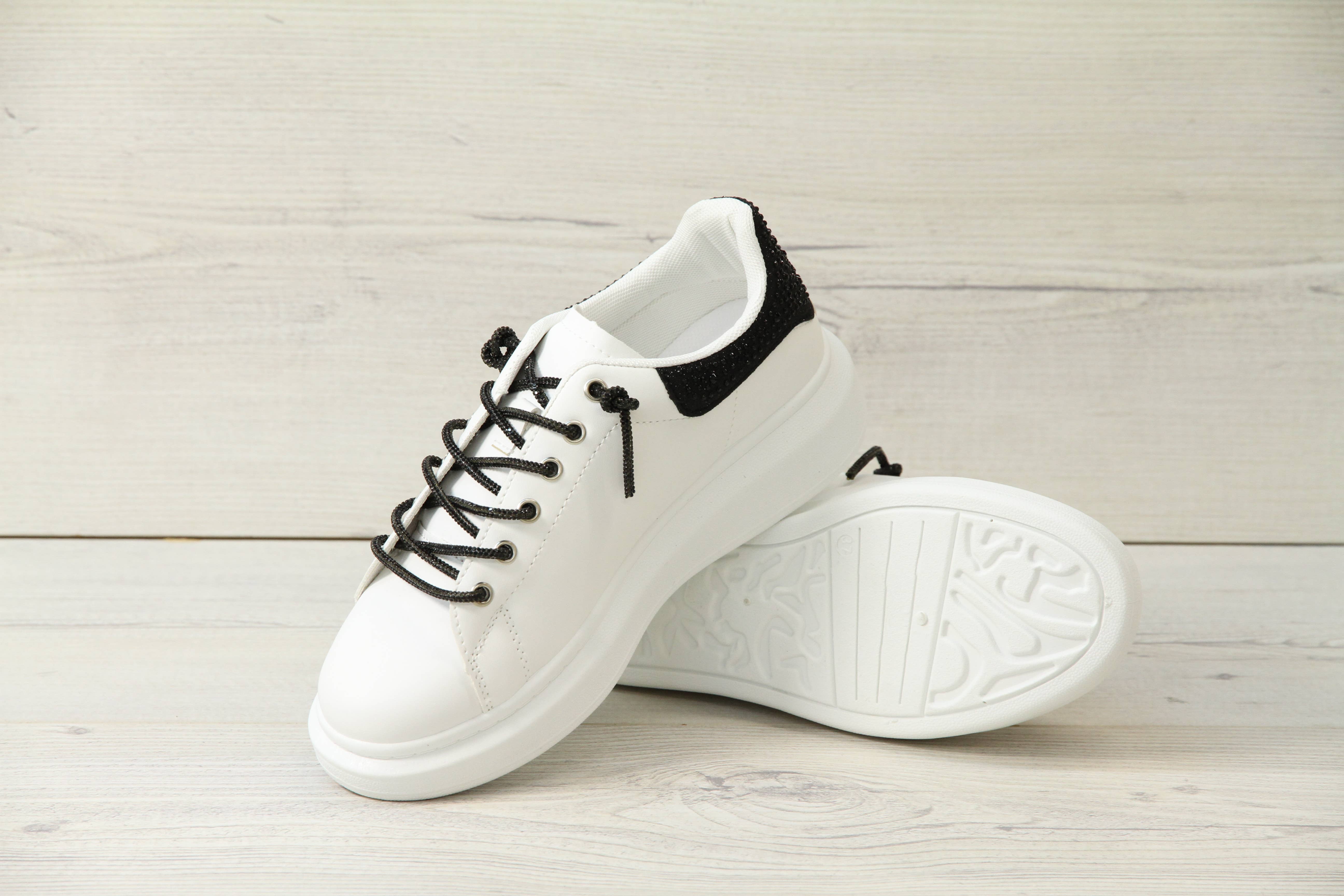 Top Staka – wholesale Lifestyle trainers – Women′s – A2373Women Fashion Glitter Crystal lace up Platform Sneakers7