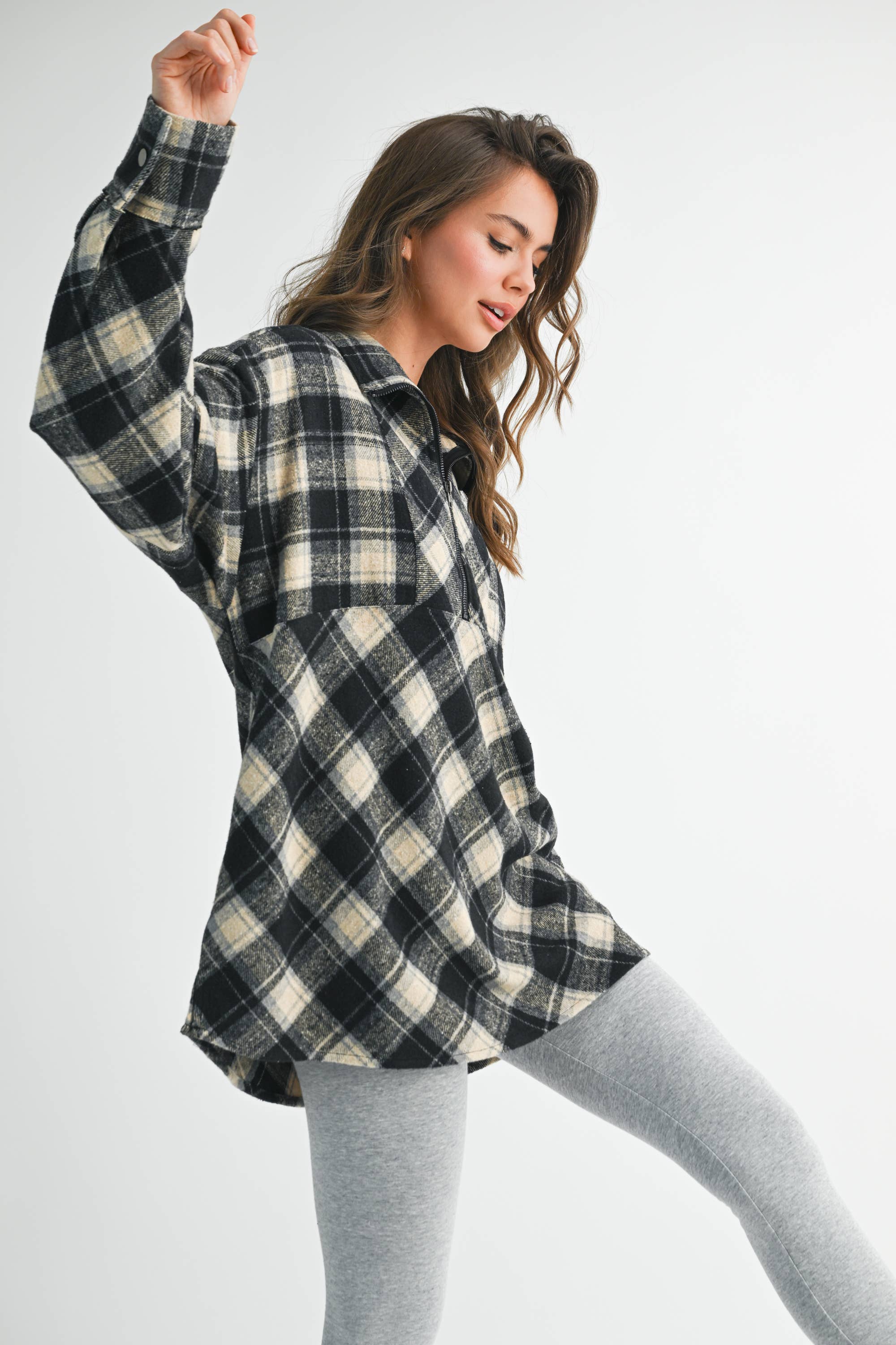 AEMI + CO - Wholesale Sweatshirt - Women's - 8421EK Mya Plaid Pullover 111