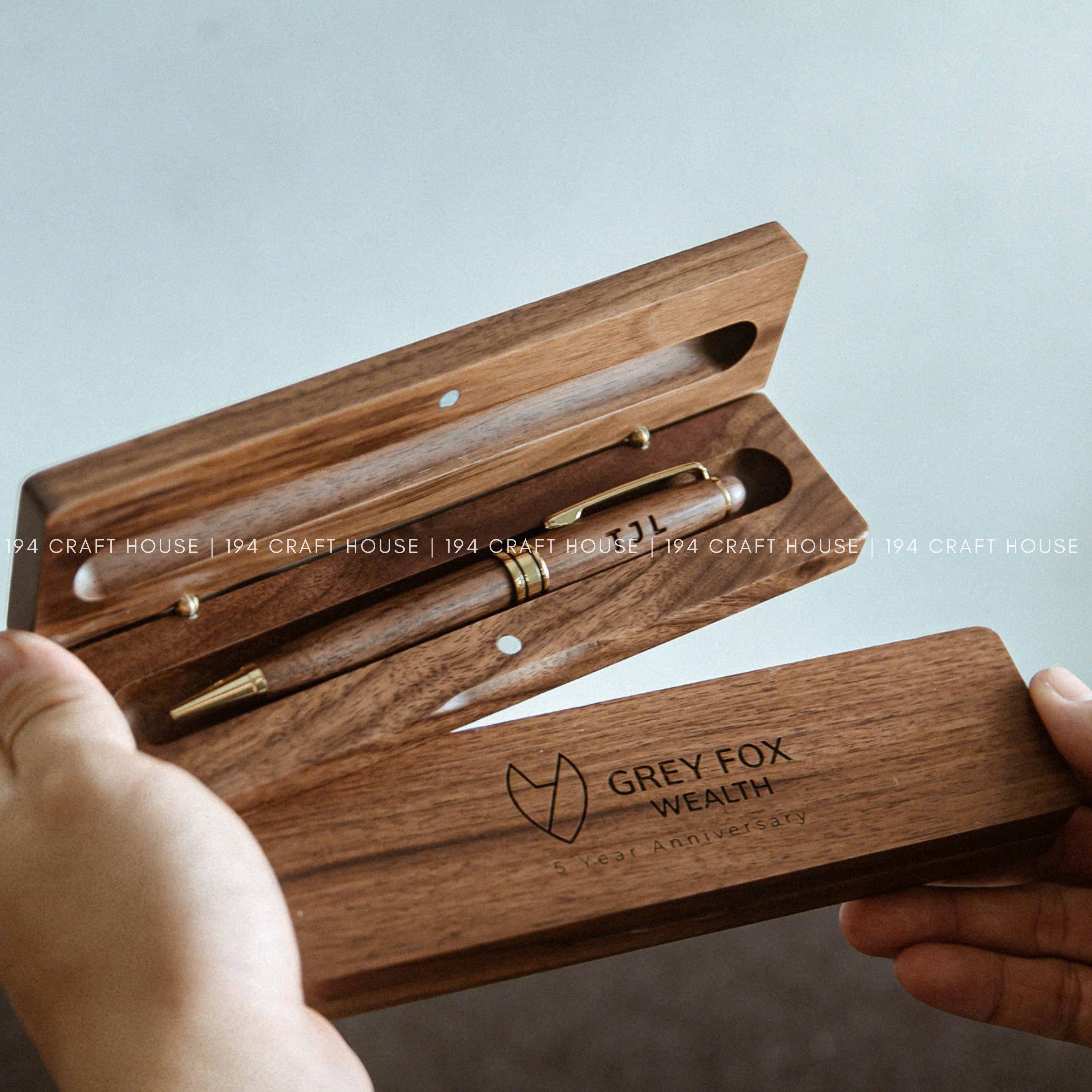 194 Craft House - Wholesale Pen - Walnut Wooden Ballpoint Pens & Case Set - Office Gifts2