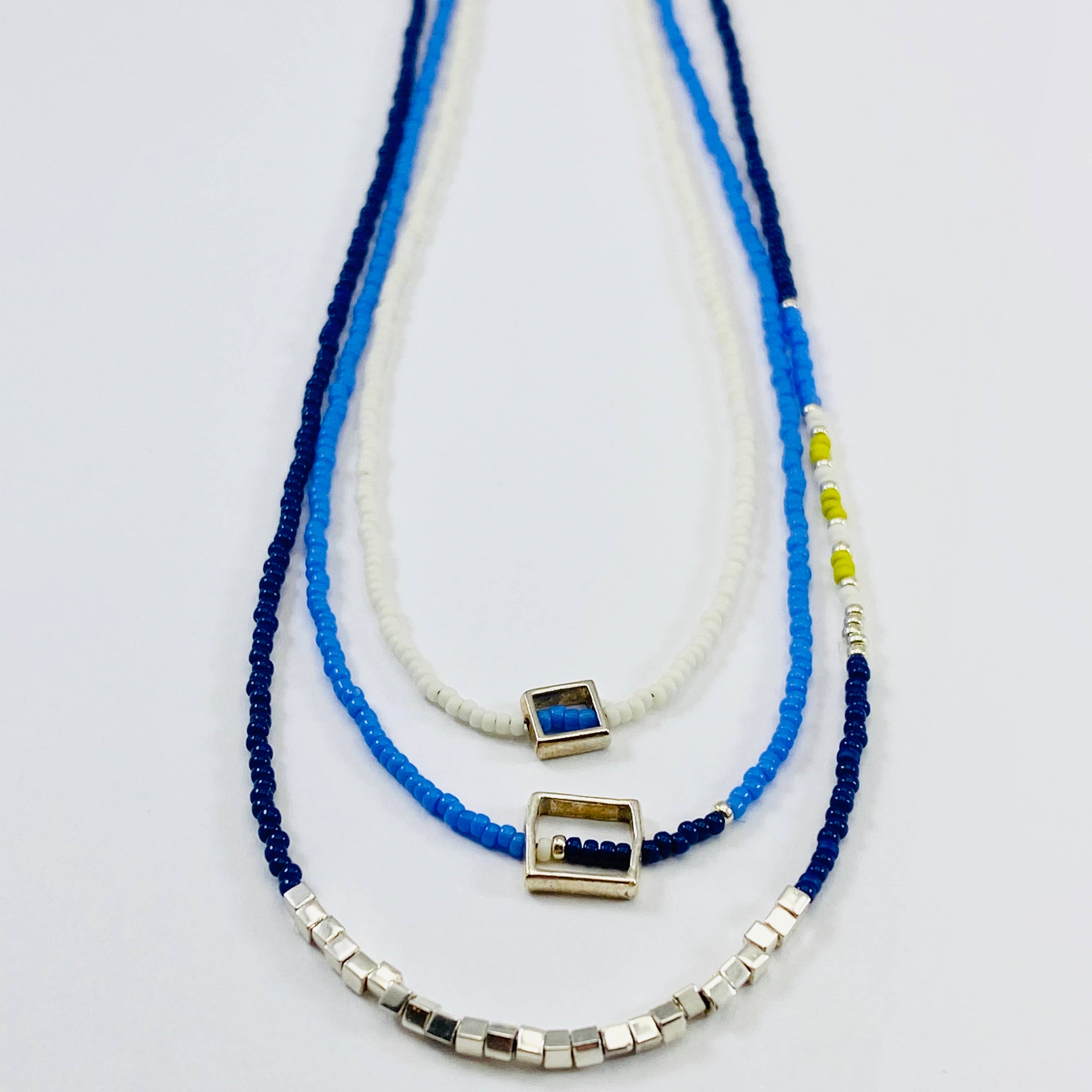 Sarah Crawford Handcrafted – wholesale Jewellery set – Blues Beaded Necklace Set - Small Sterling Silver Open Squa3