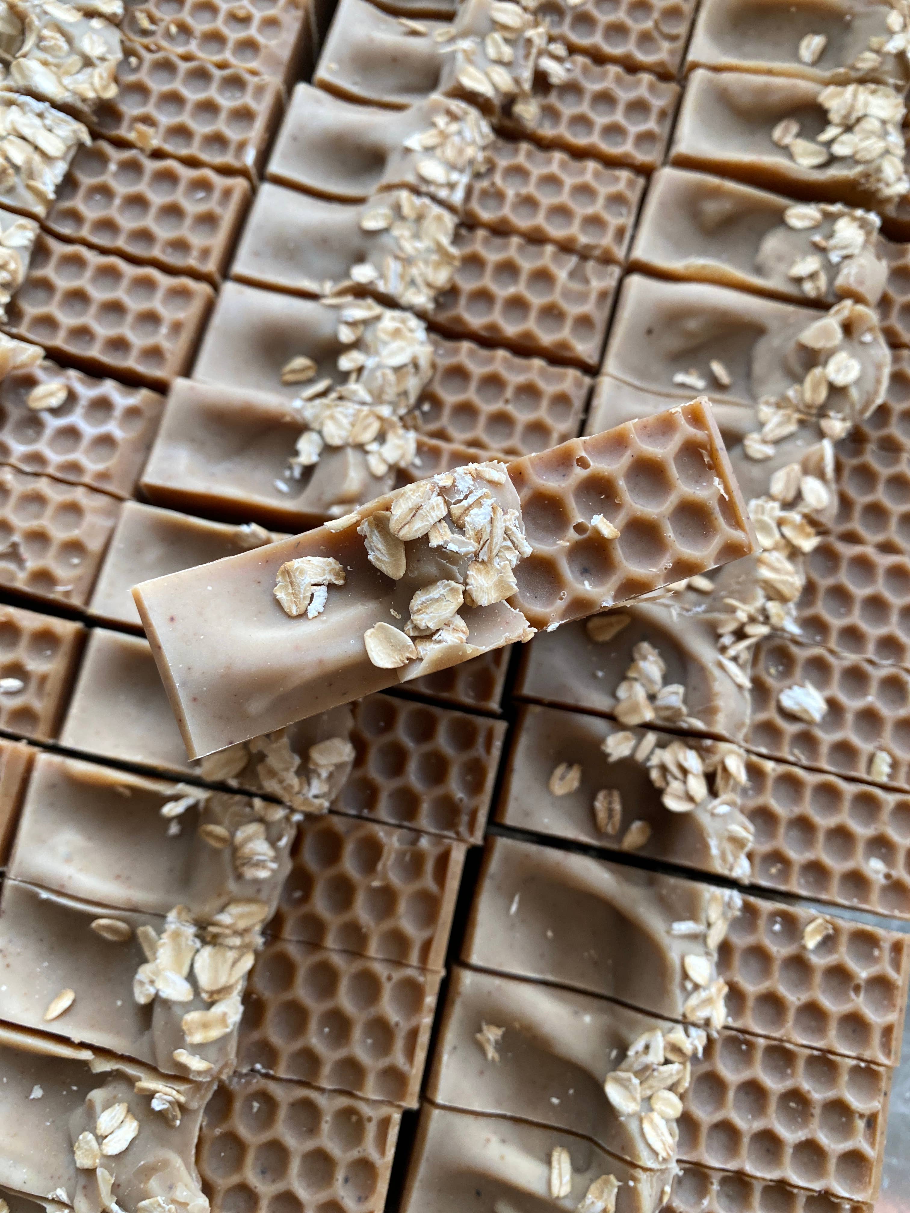 Natural Nourish - Wholesale Bar Soap - Milk Oats Honey and Cinnamon - Handmade Goat Milk Soap 4