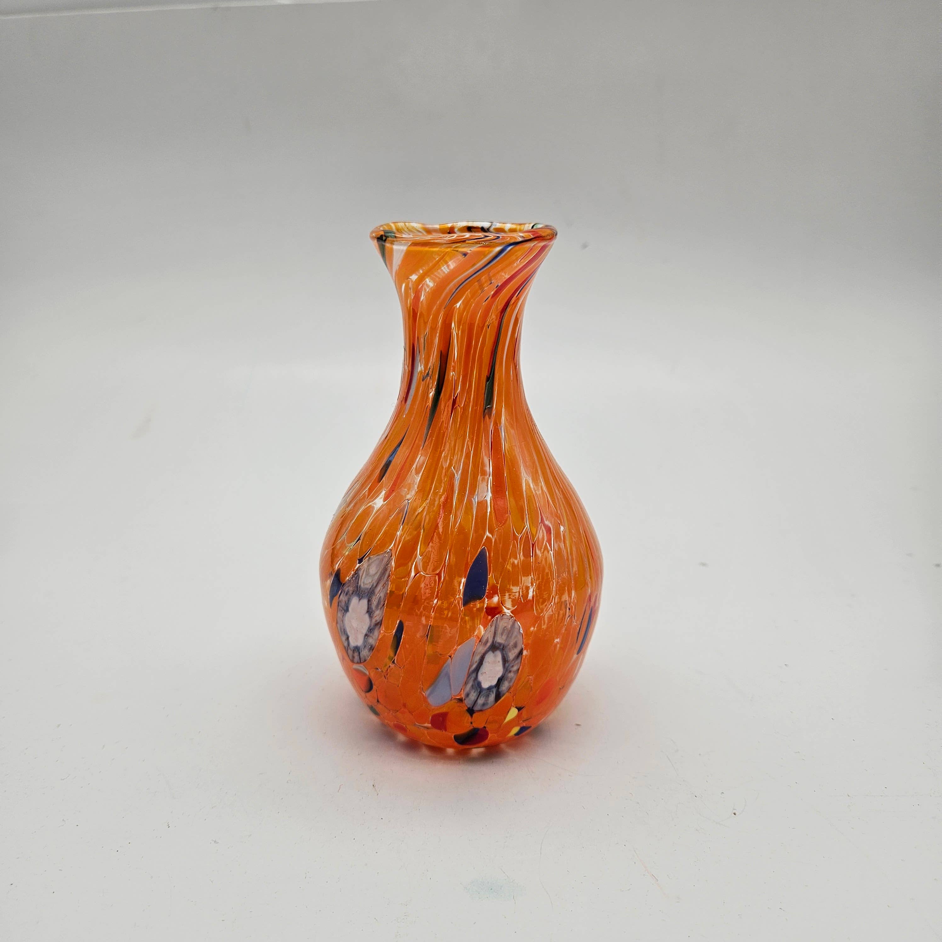 Alice Sturzinger LLC - Wholesale Vase - Murano Glass Mini Bud Vase9