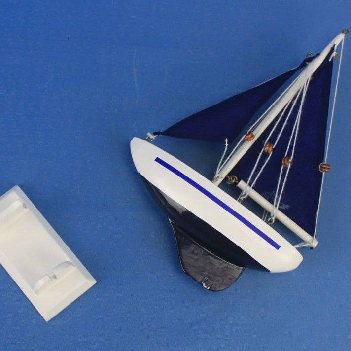 Hampton Nautical - Venta al por mayor Artículo decorativo de mesa - Vela de madera azul Pacífico con velas azules modelo vela decoración 9"1