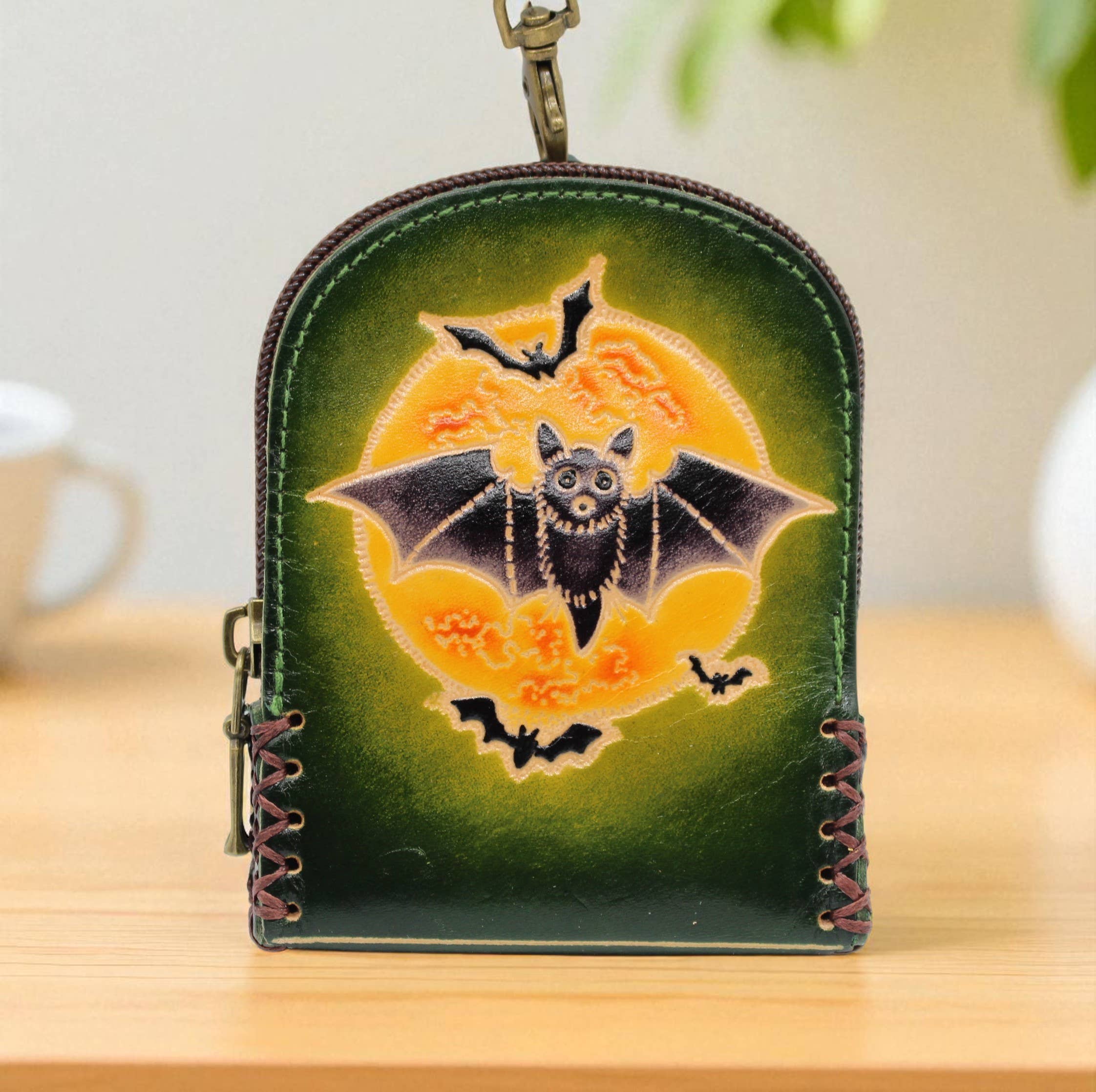 Sunflower Handmade leather inc - Wholesale Portemonnee - Dames - AE003 handgemaakte leren vleermuis muntportemonnee mini rugzak5