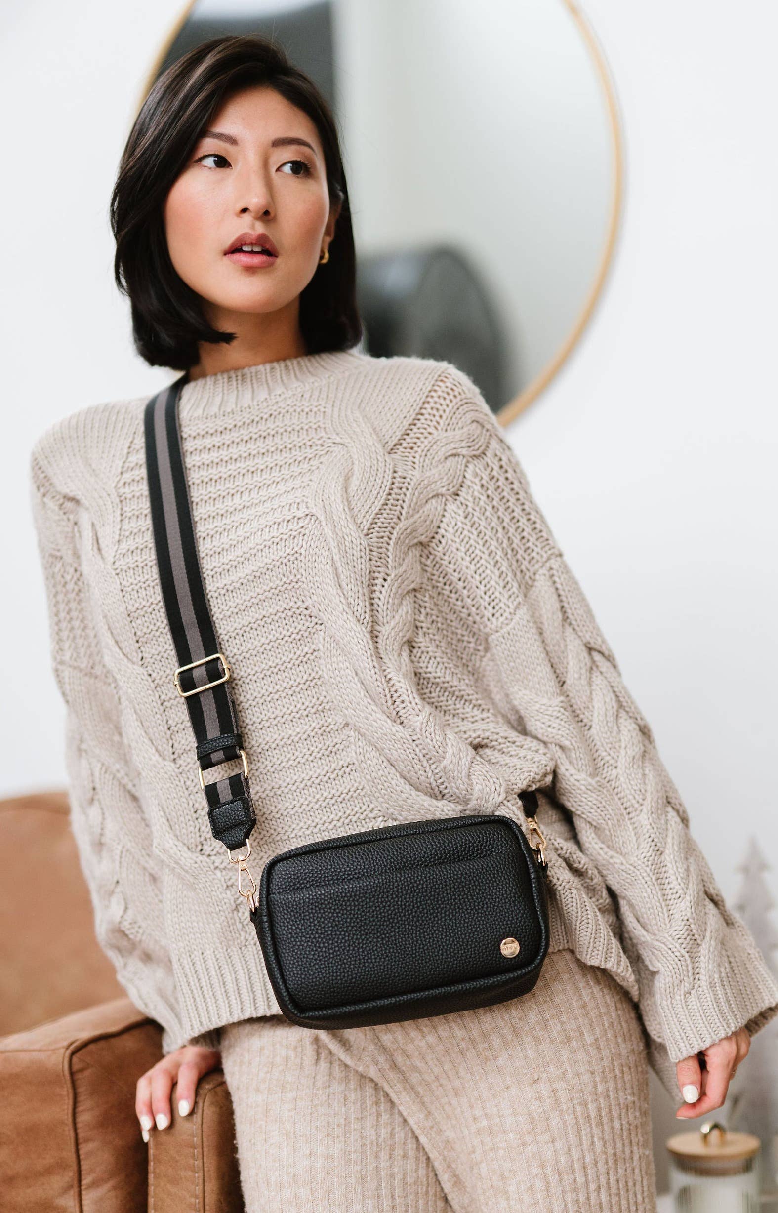 modern and chic - Wholesale Crossbody Bag - Women's - Willow Crossbody Belt Fanny Waist Sling Purse Bag12