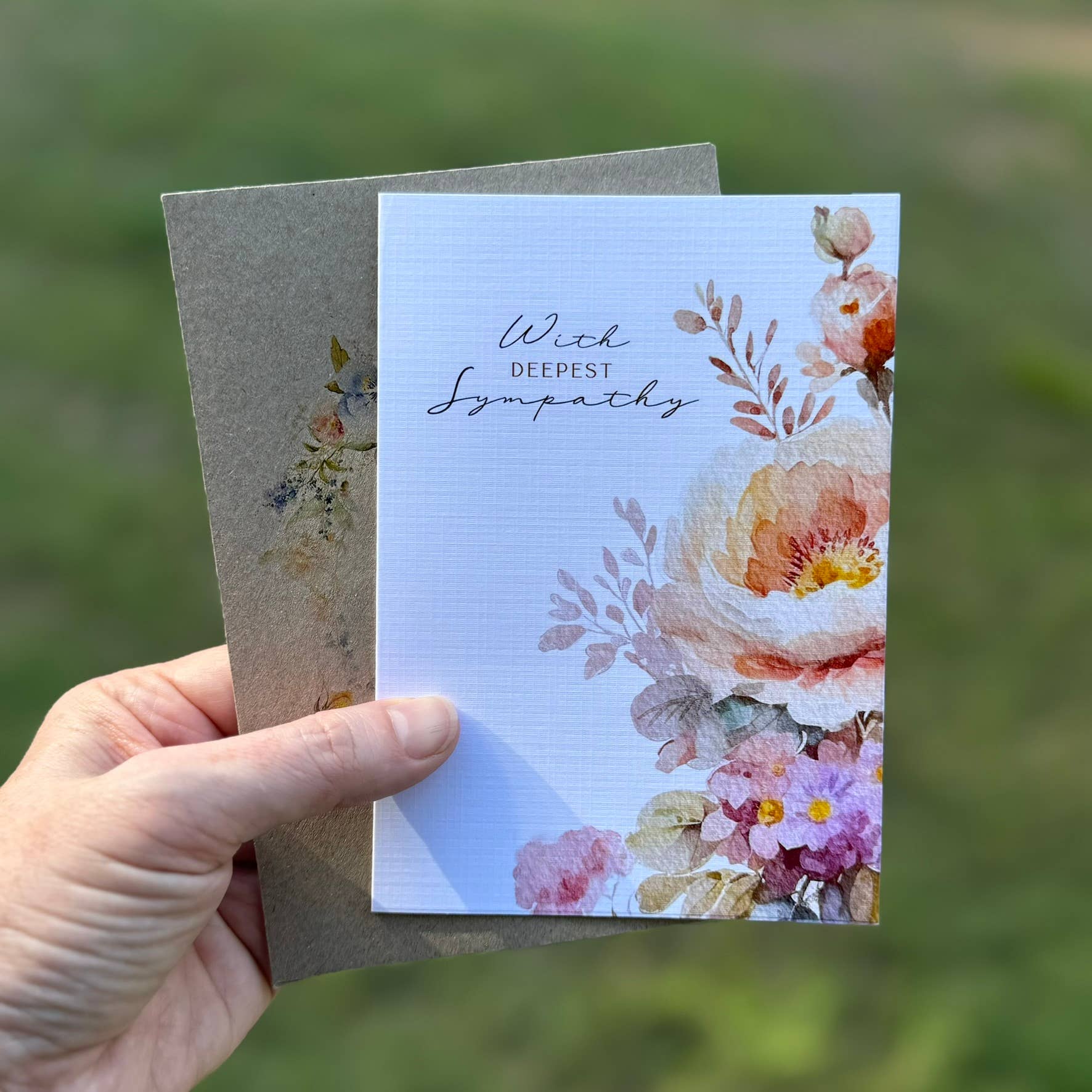 Scattered Seed Co - Vente Carte de condoléances - Carte de condoléances florale de printemps - Avec nos plus sincères condoléances1