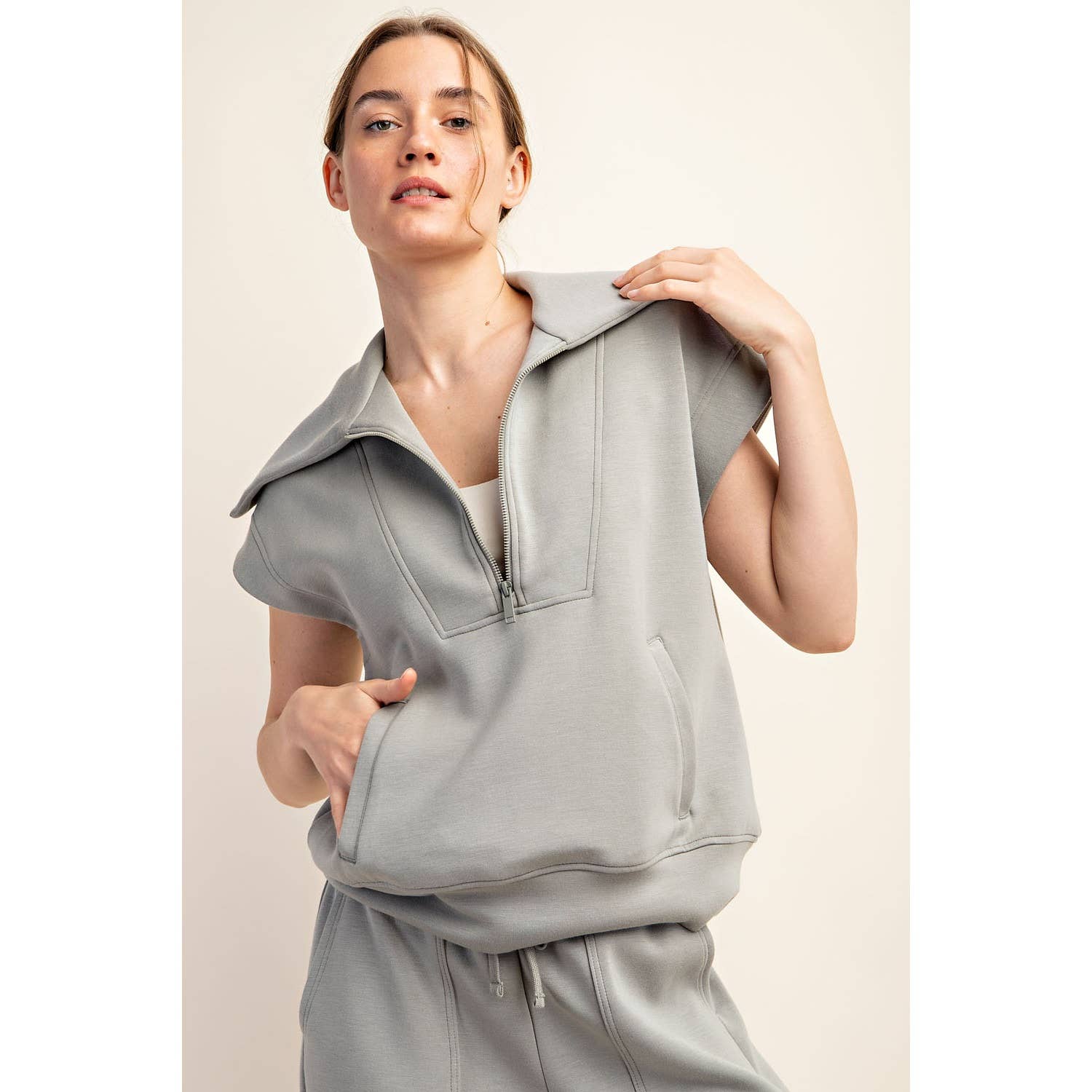 Rae Mode - Vente Haut de sport – femme - HAUT À MANCHES COURTES ET FERMETURE ÉCLAIR QUARTER EN MODAL POUR PLONGÉE34