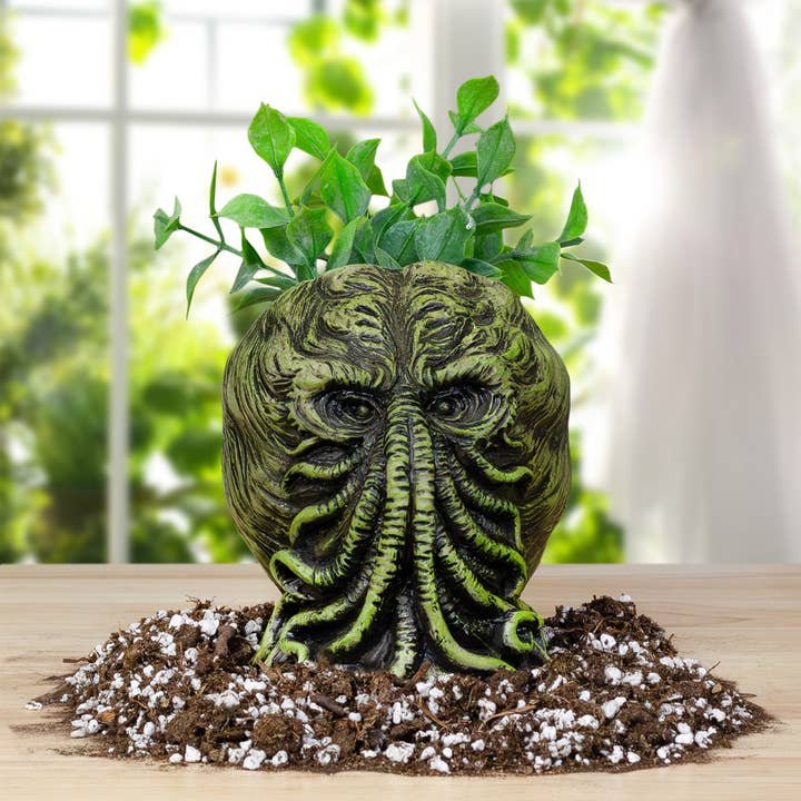 Kurated Korner - Wholesale Plant Pot - Toy Vault Cthulhu Resin Planter Pot
