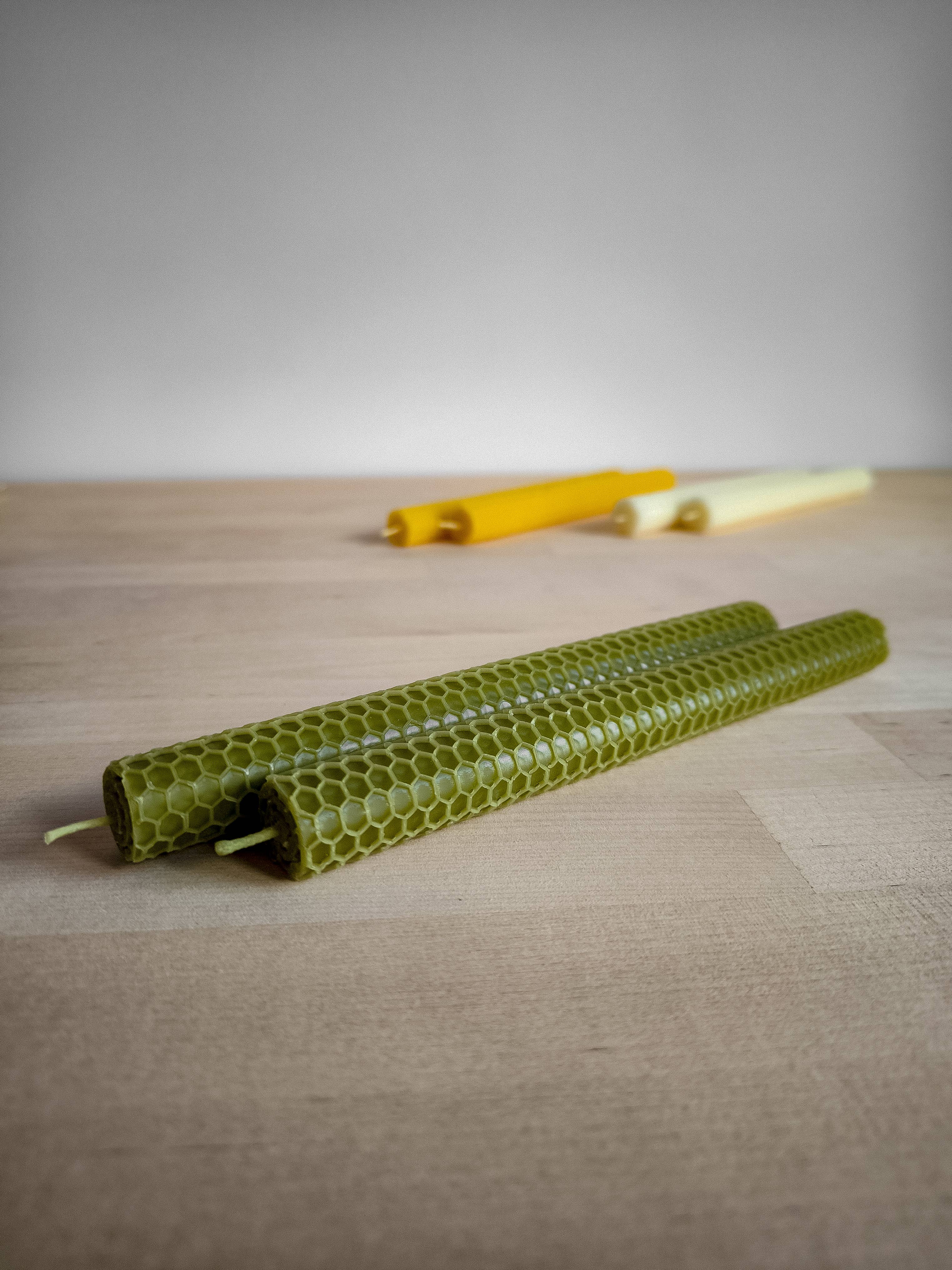 korys - Venta al por mayor Velas cónicas/candeleros - Velas cónicas enrolladas de cera de abejas en panal5