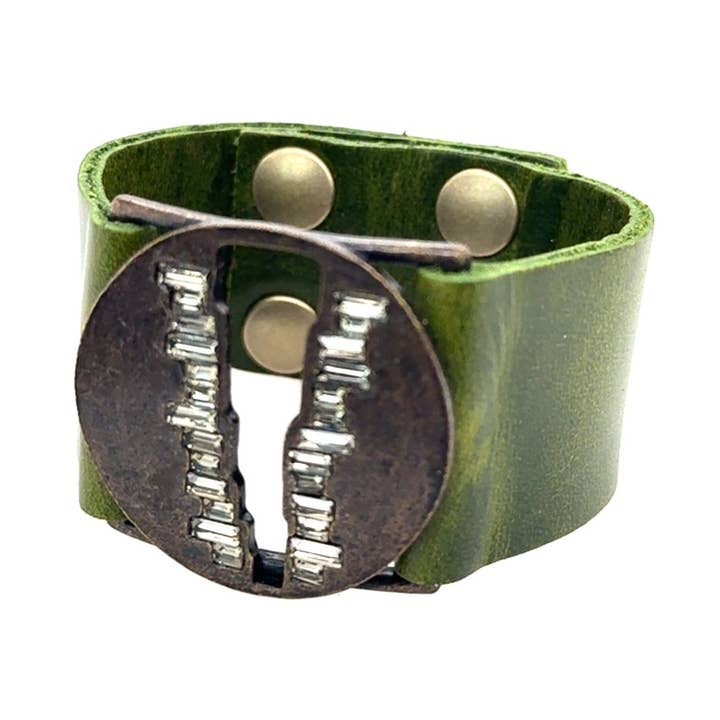 Baguette-Lederarmband mit V-Ausschnitt für den Großhandel von Rebel Designs Accessories