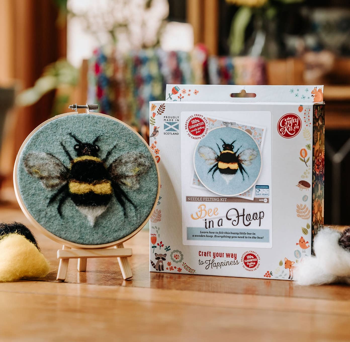 The Crafty Kit Company - Wholesale Craft Sewing Kit - Bee in a Hoop Needle Felting Craft Kit4