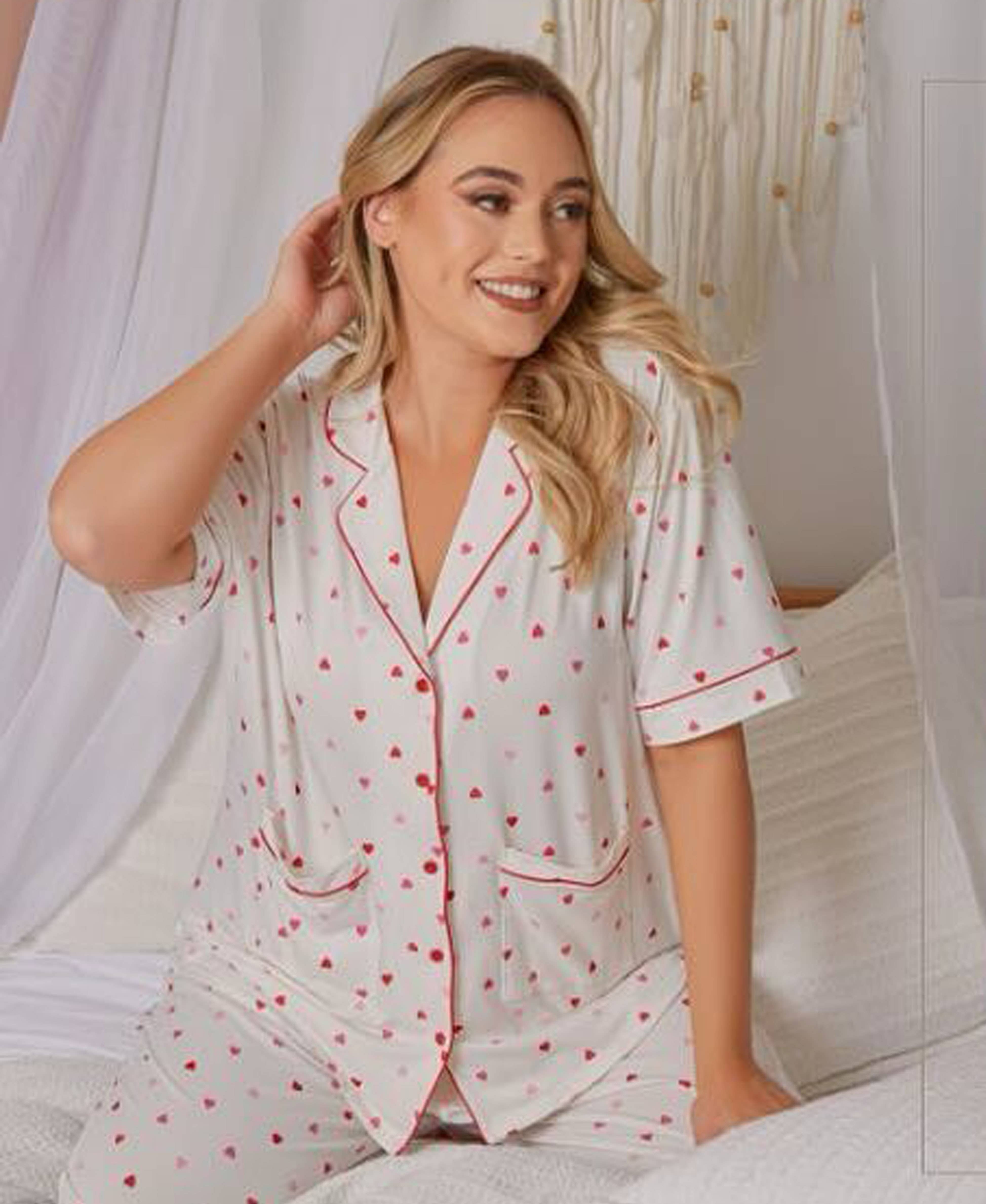 Blanc-Rouge Ensemble pyjama en tricot à col cranté Angela Heart pour femme en vente sur Faire3