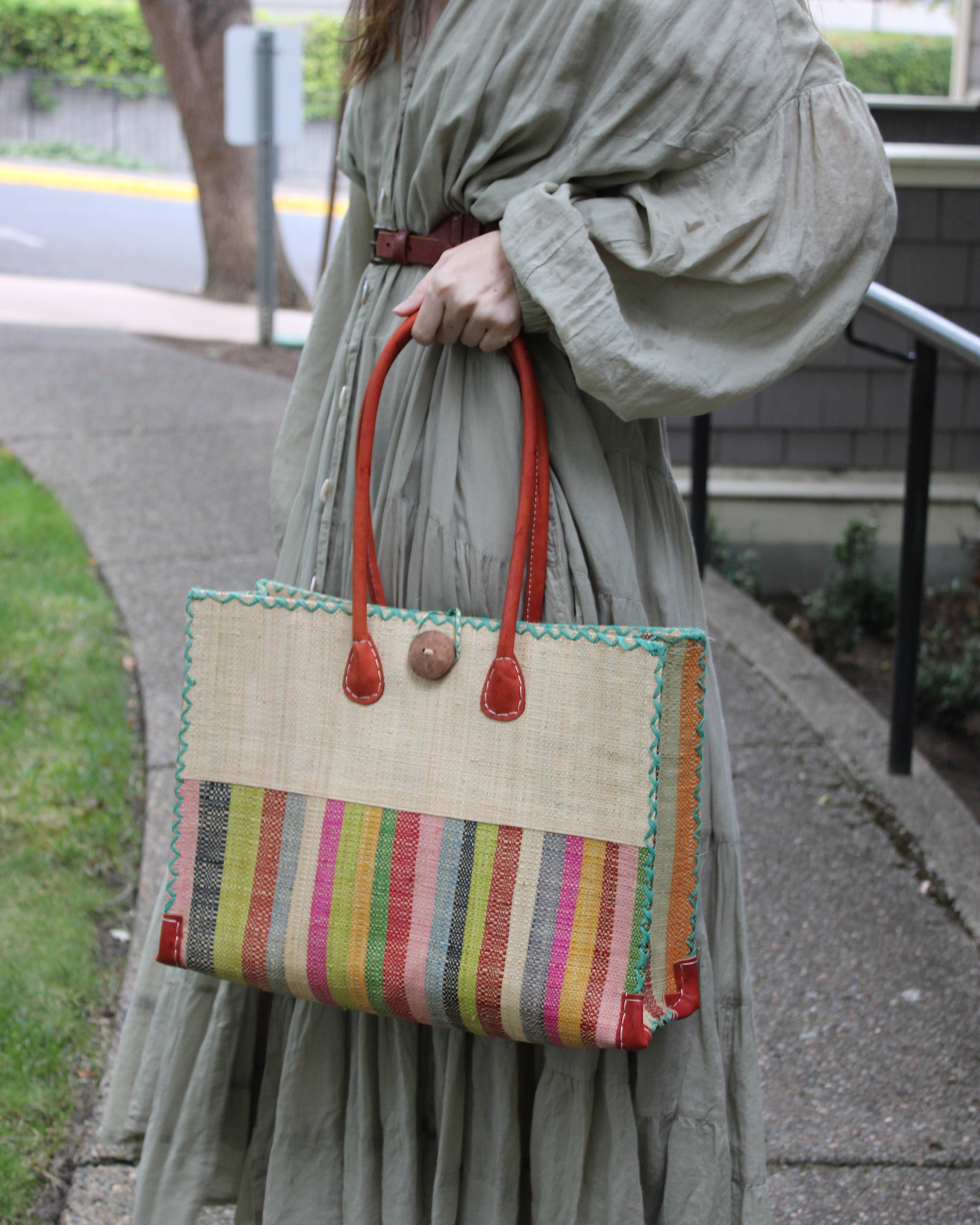 Shebobo - Wholesale Shoulder Bag - Unisex - Zafran Two Tone Wide Stripe Straw Beach Bag19