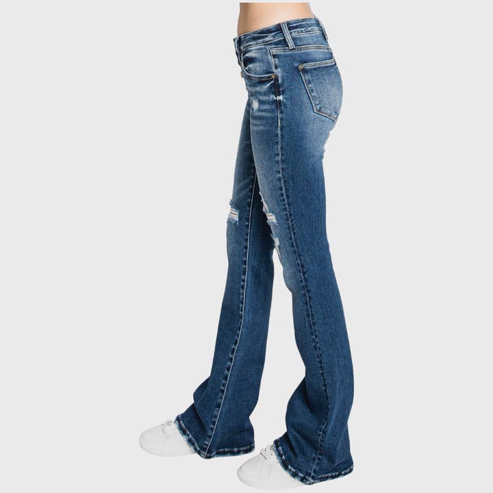 Petra153 – wholesale Jeans – Women’s – P283LF-DK BUTTON UP DISTRESSED LOW RISE STRETCH FLARE6