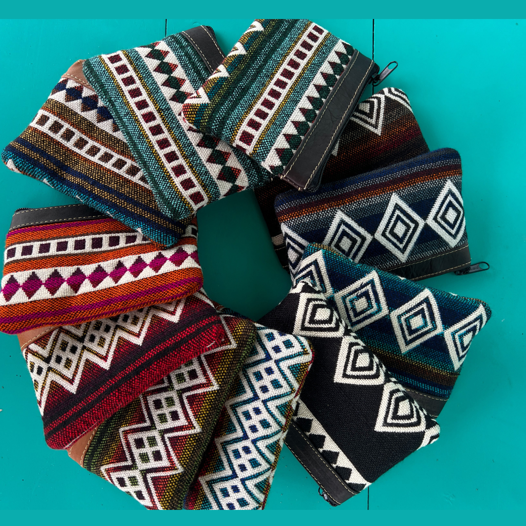 Los Andes Shop - Wholesale Coin Purse - Women's - Native print coin purse | Western purse organizer5