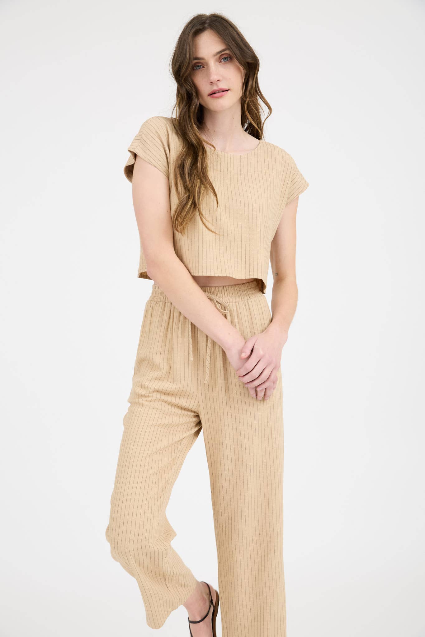 Blu Pepper - Wholesale Blouse - Dames - PINSTRIPE ACHTERKNOOP KORTE MOUW LINNEN TOP3