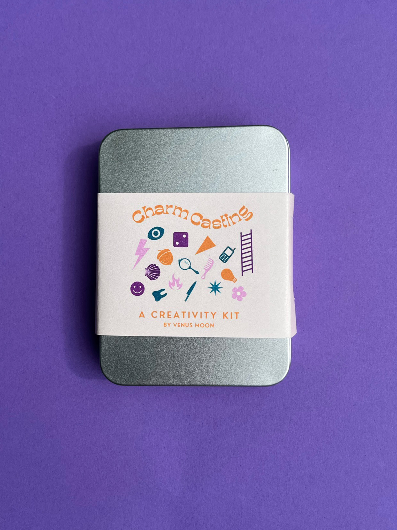 Venus Moon - Wholesale Meditation Supplies - Charm Casting Divination Kits3