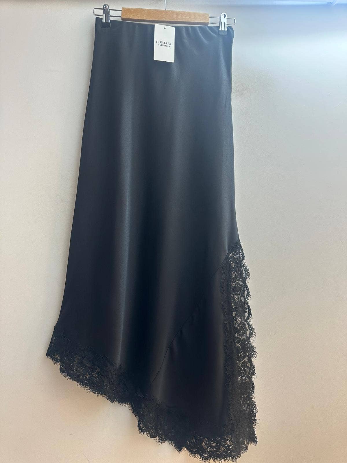 LORIANE - Wholesale Skirt - Women's - 11234 Long skirt with satin lace5