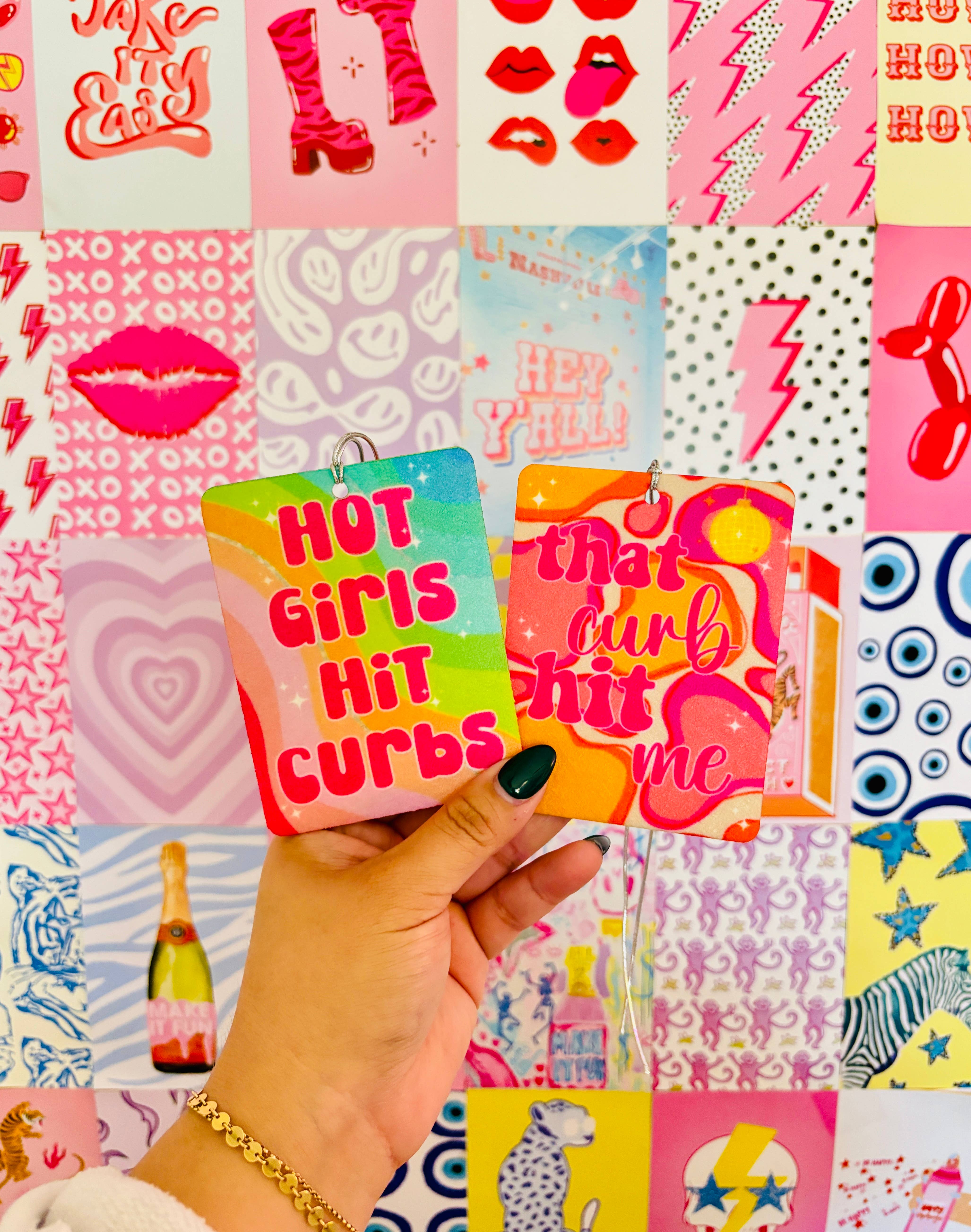 Bizzz Designs - Vendita all'ingrosso Deodorante per auto - Donna - Deodorante per ambienti Girly Preppy Felt Freshies Boutique Freshie2