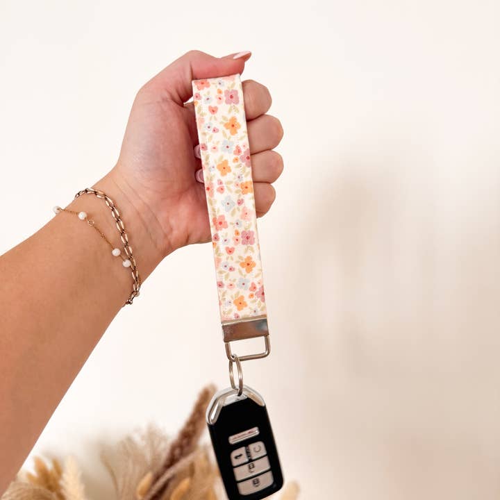 Peachy Daze Boutique - Wholesale Keychain - Women's - Peachy Petals Keychain Wristlet1