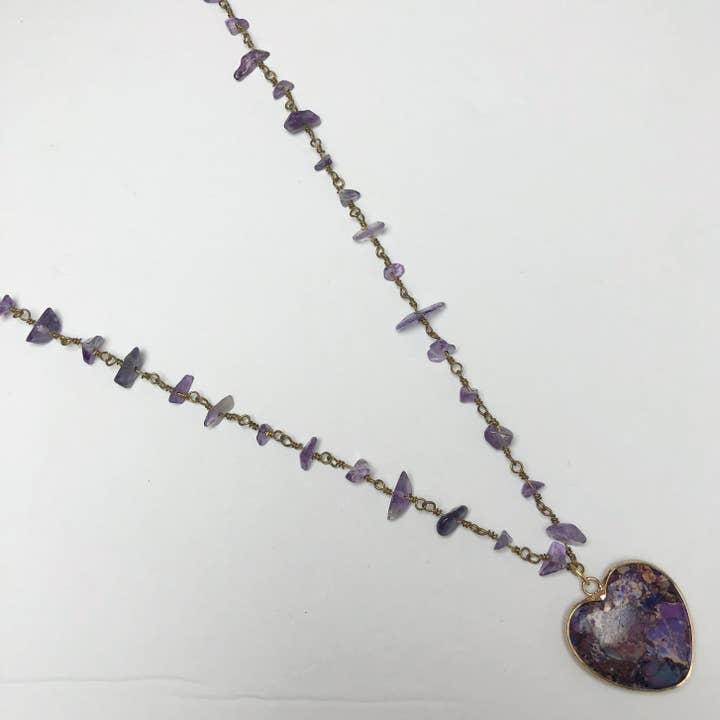 Cadena de cuentas de amatista con colgante de corazón de jaspe púrpura para venta al por mayor de Oriana Lamarca Designs