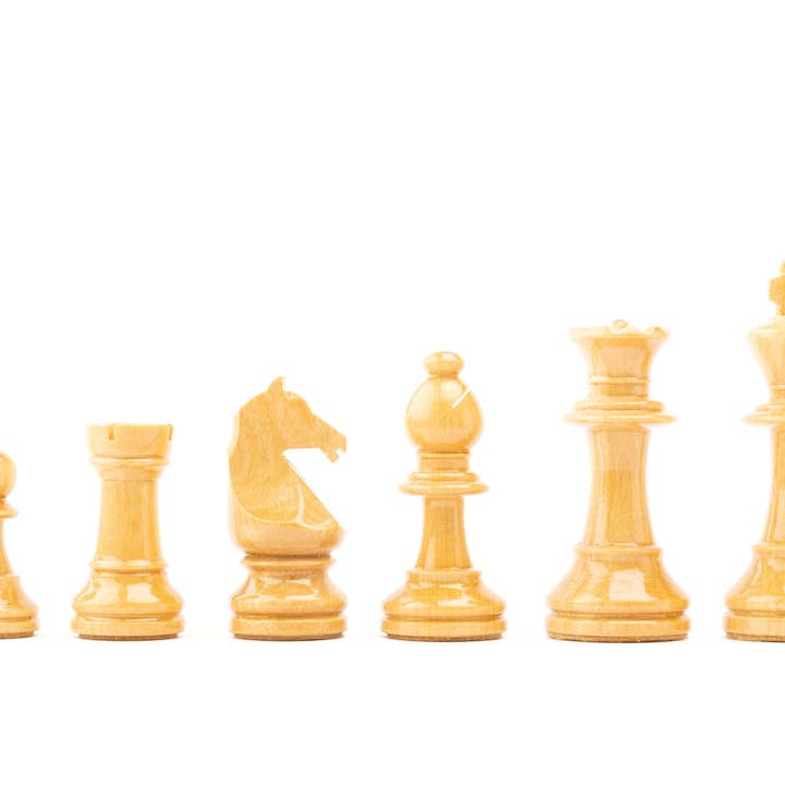 MORA CHESS – Großhandel Brettspiele – Staunton Europa Nr. 5 Schachfiguren – Mahagoni5