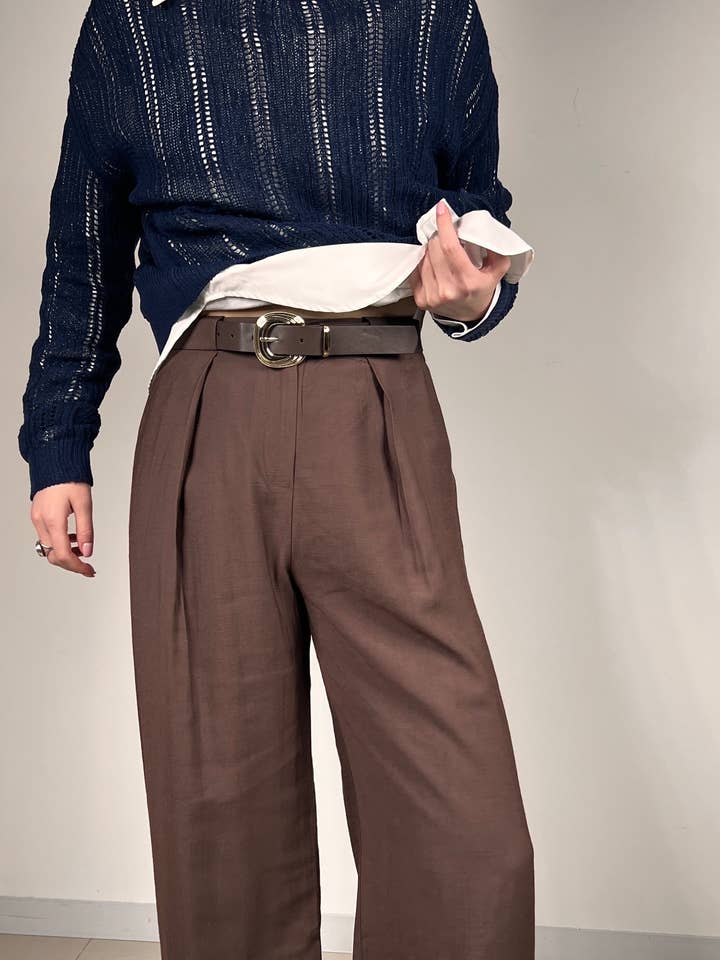 Lichte pantalon met plooien - KAEL voor wholesale door MAXMILA PARIS