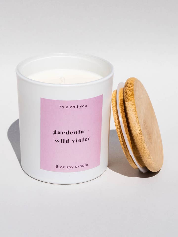 Gardenia + Wild Violet voor wholesale door True and You
