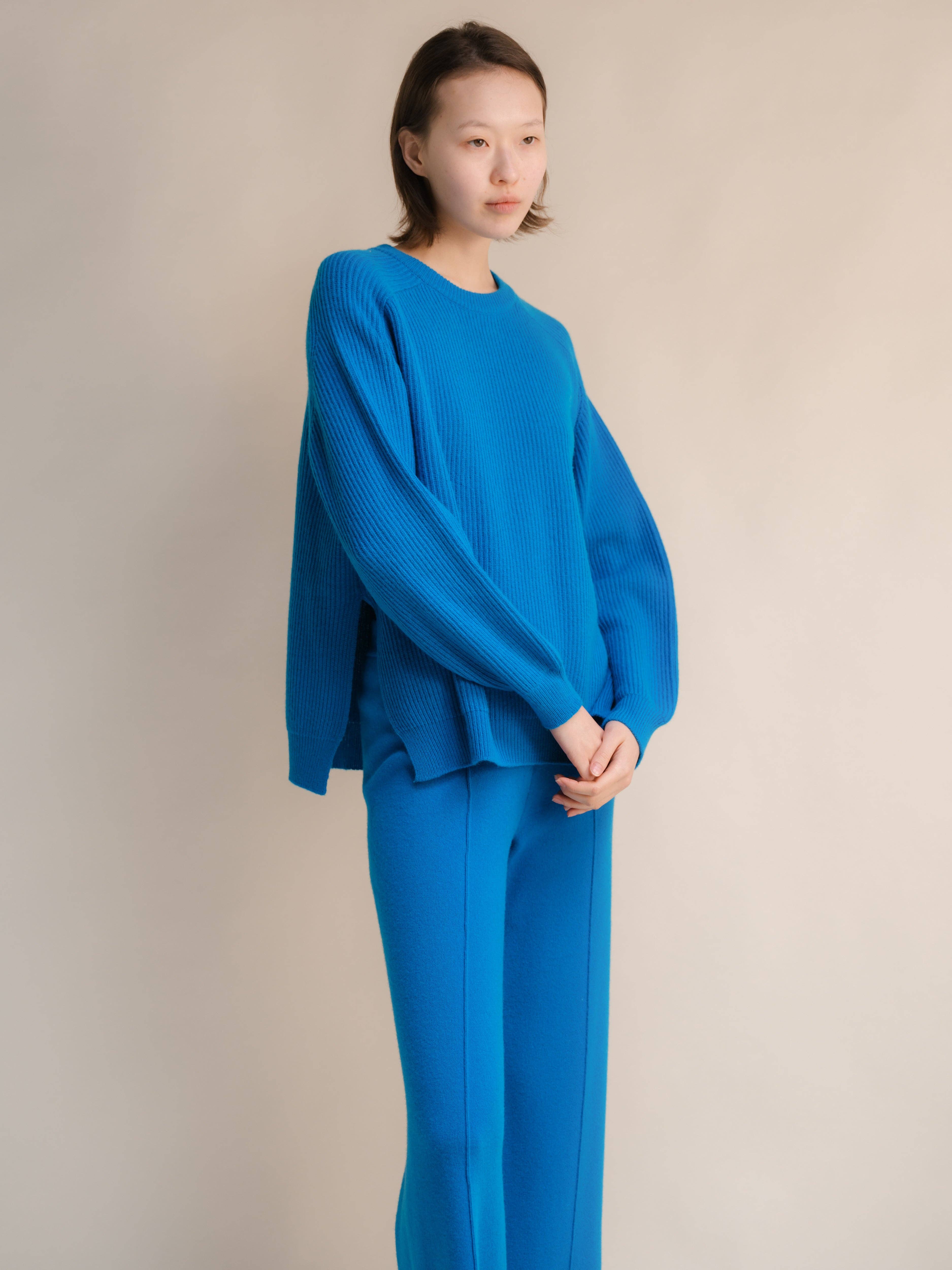 Lèmme - Wholesale Knit Sweater - Women's - Cashmere Mix Crewneck Ribbed Sweater with Lateral Slits19