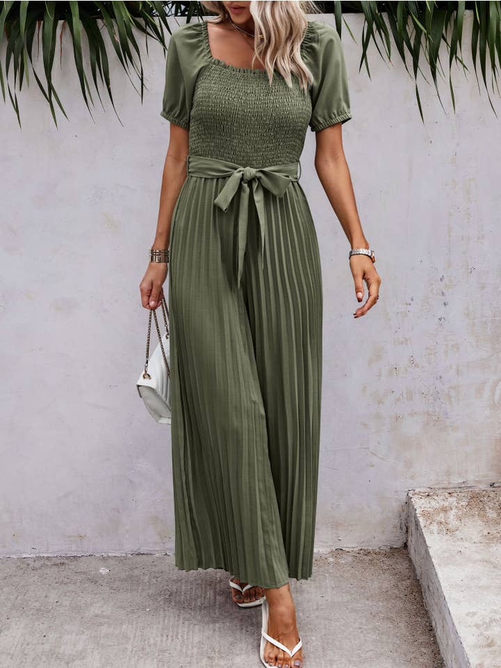 eLook – Großhandel Jumpsuit – Damen – SZ1-J6243 Gemusterter, plissierter Jumpsuit mit Gürtel21