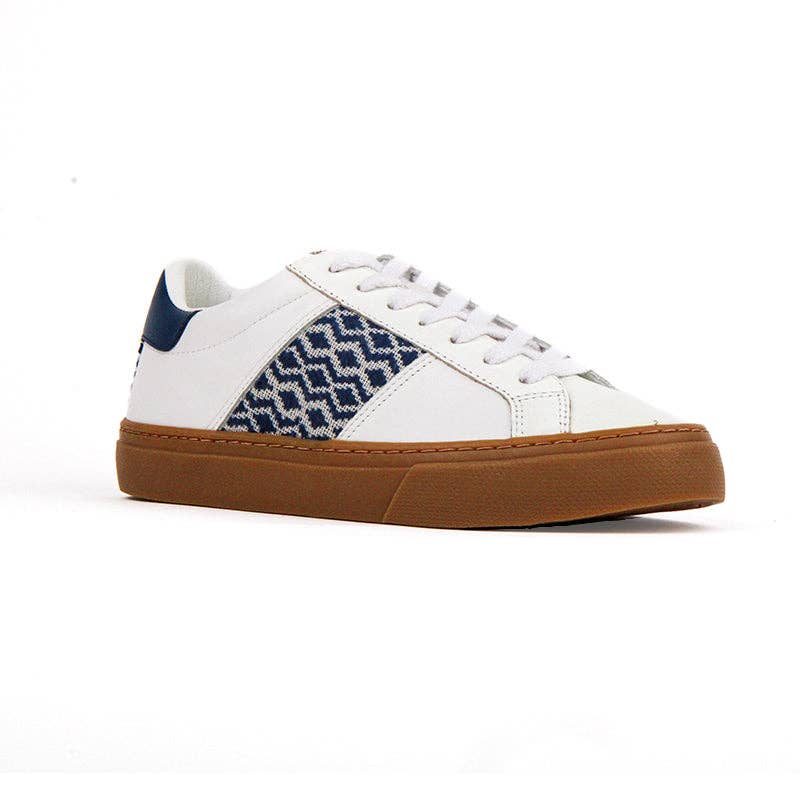 N'GO Shoes - Wholesale Lifestyle Sneakers - Unisex - Low-top sneakers in white and blue leather - Na Sang Classic1