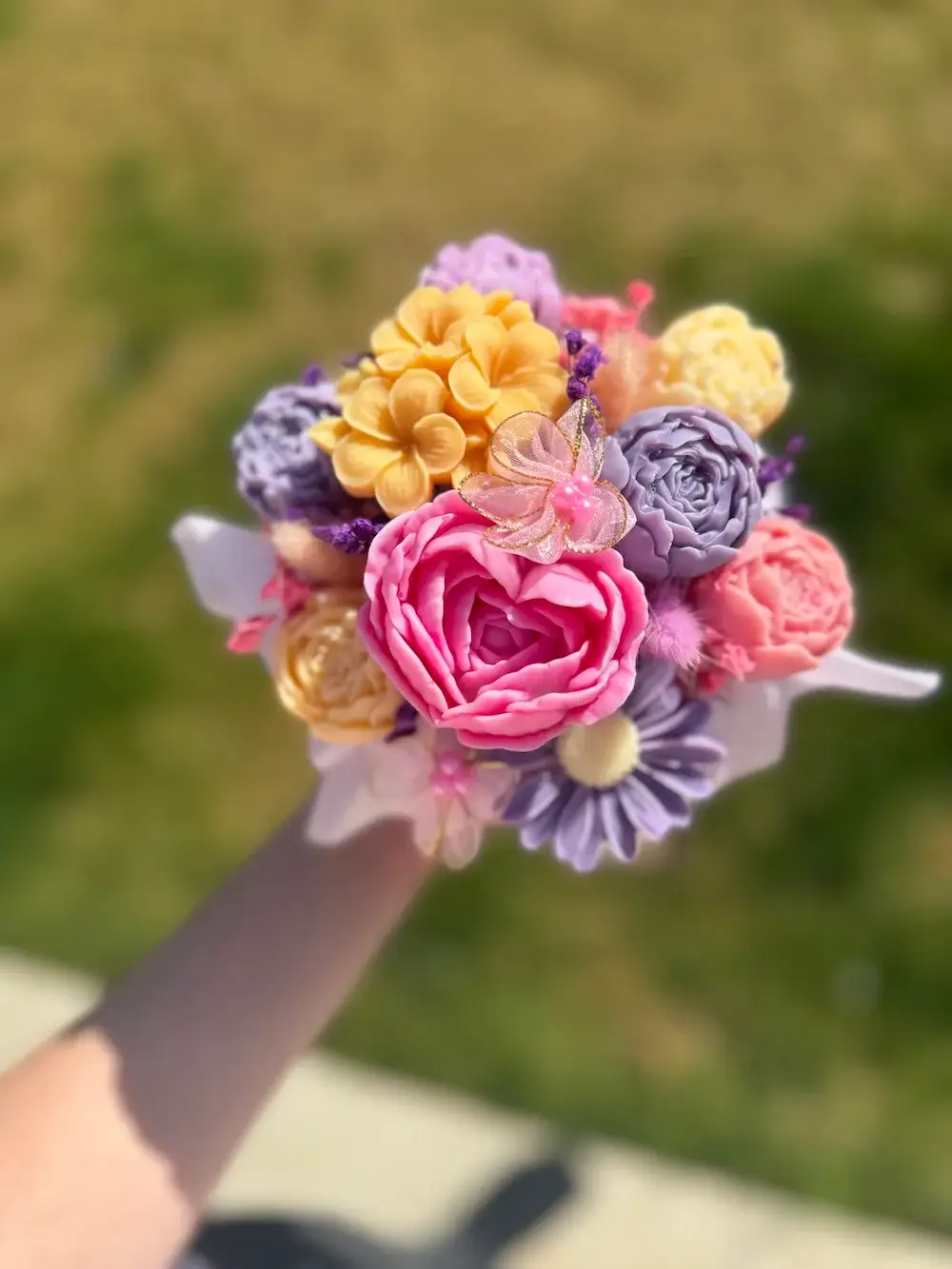 MURI CREATIONS - Wholesale Novelty Candle - Bouquets of fondants2