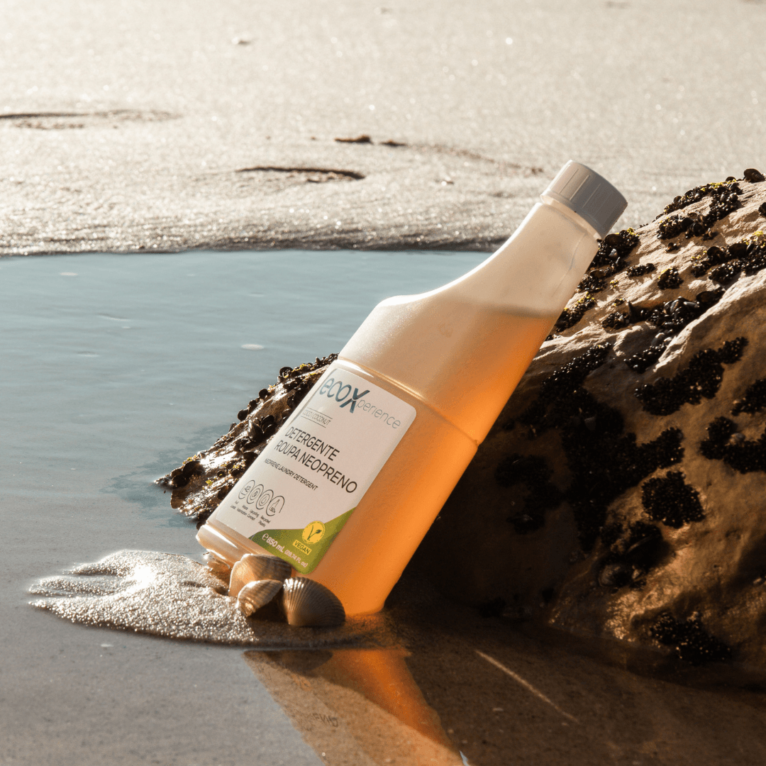 Ecoxperience - Wholesale Liquid Laundry Detergent - Neoprene Detergent 0.85L1