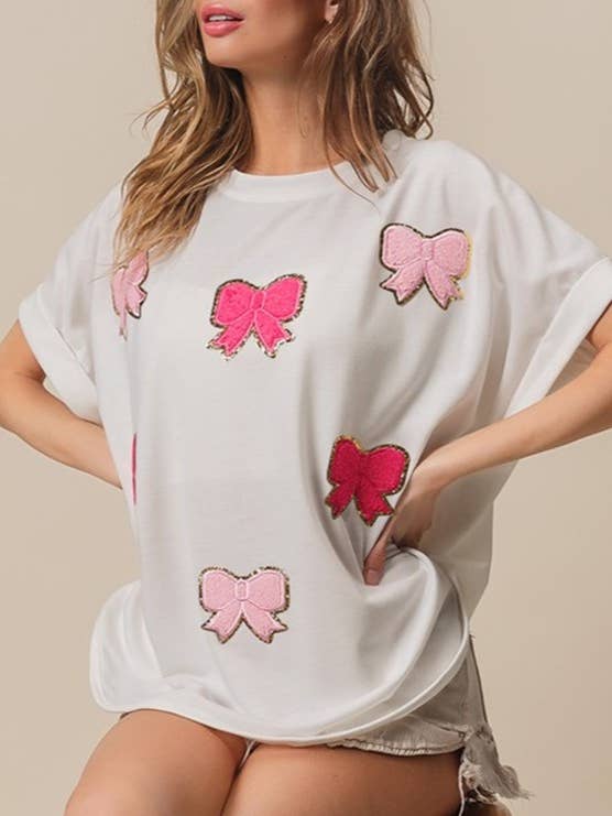 Rosa Clothing - Wholesale T-Shirt - Women's - Basic overfit Embroidered Bow Patch T-Shirt