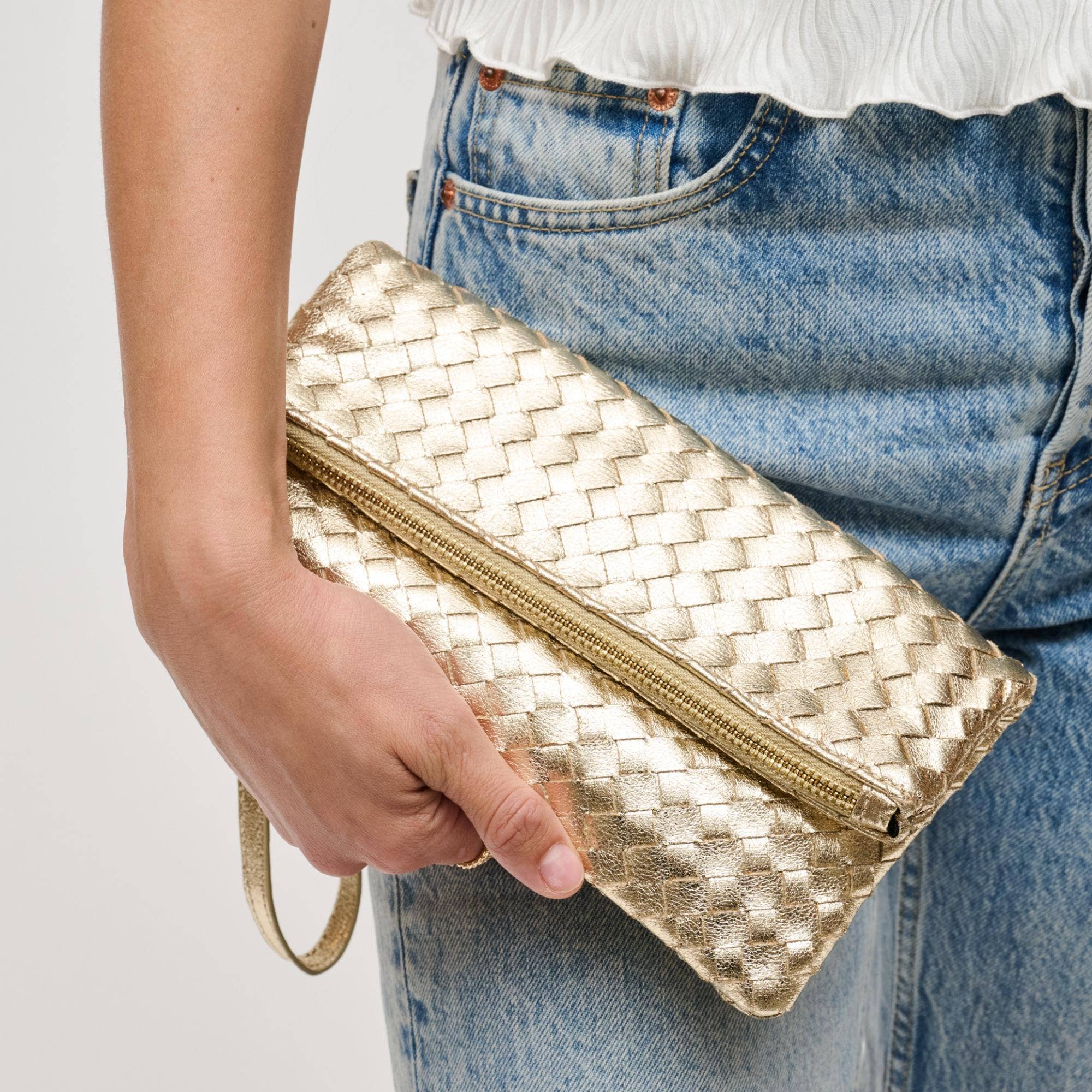 Urban Expressions – wholesale Clutch bag – women's – Aria Woven Wristlet Clutch11
